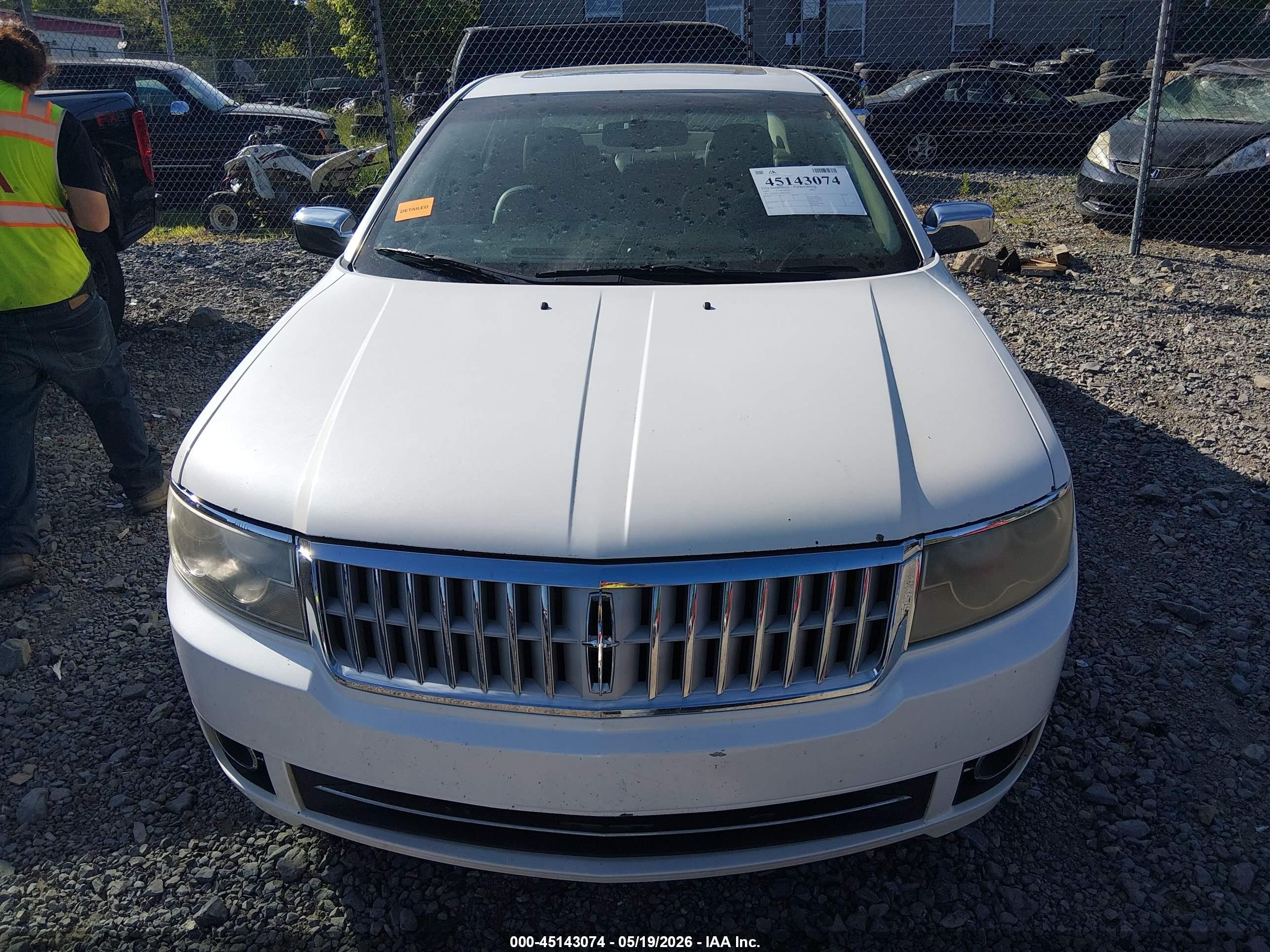2009 Lincoln Mkz   White vin: 3LNHM26T99R634551