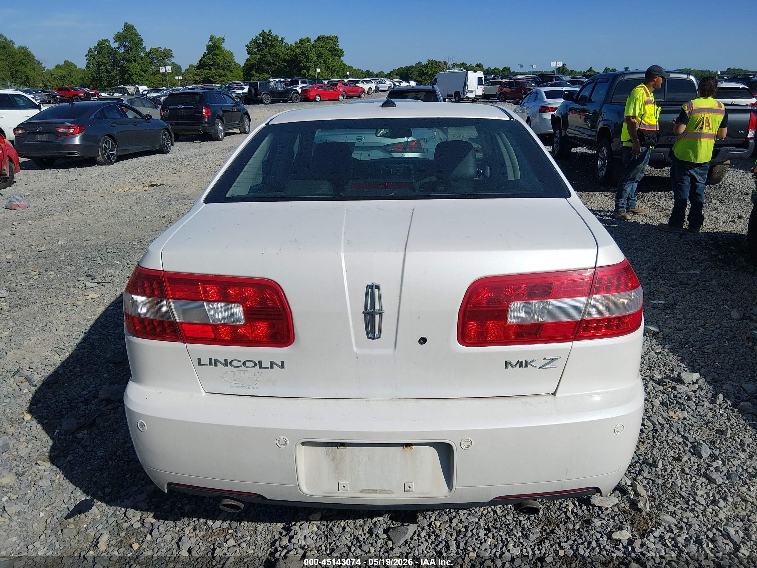 2009 Lincoln Mkz   White vin: 3LNHM26T99R634551