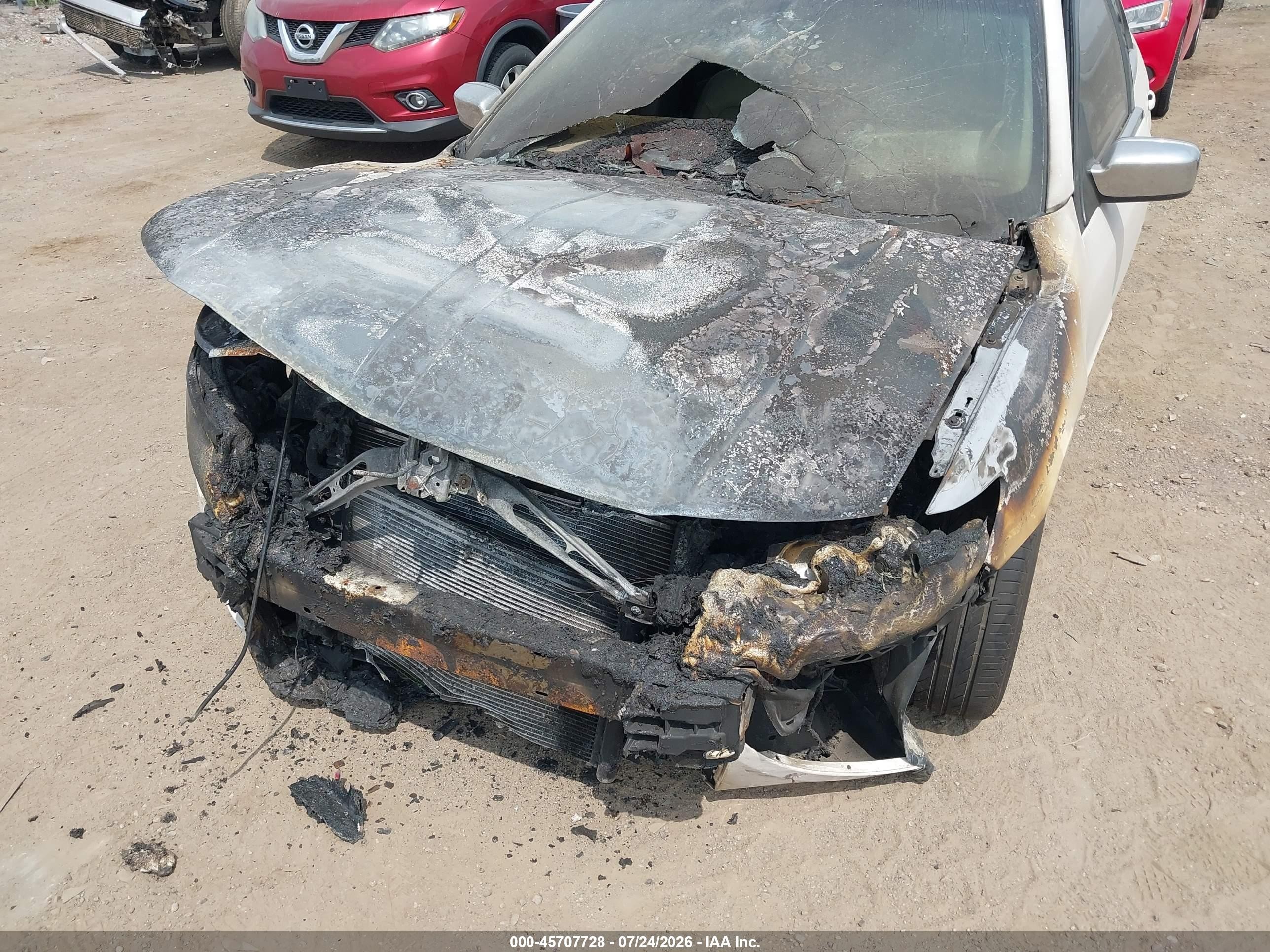 2009 Lincoln Mkz   Белый vin: 3LNHM26TX9R608752
