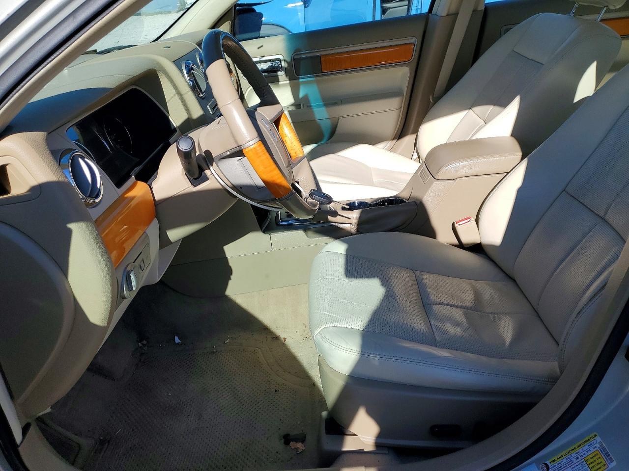 2007 Lincoln Mkz Beige vin: 3LNHM28T47R658122