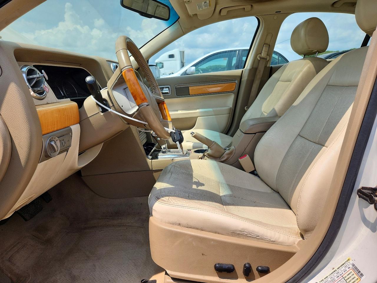 2008 Lincoln Mkz Белый vin: 3LNHM28T48R650989
