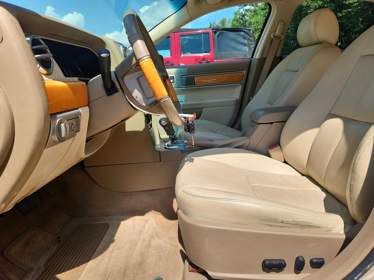 2007 Lincoln Mkz Beige vin: 3LNHM28T57R629678