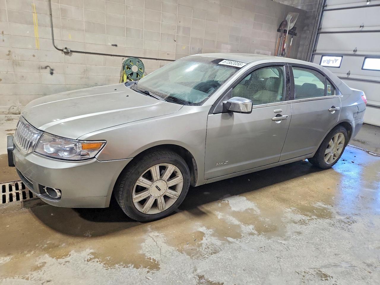 2008 Lincoln Mkz Серебряный vin: 3LNHM28T68R642084