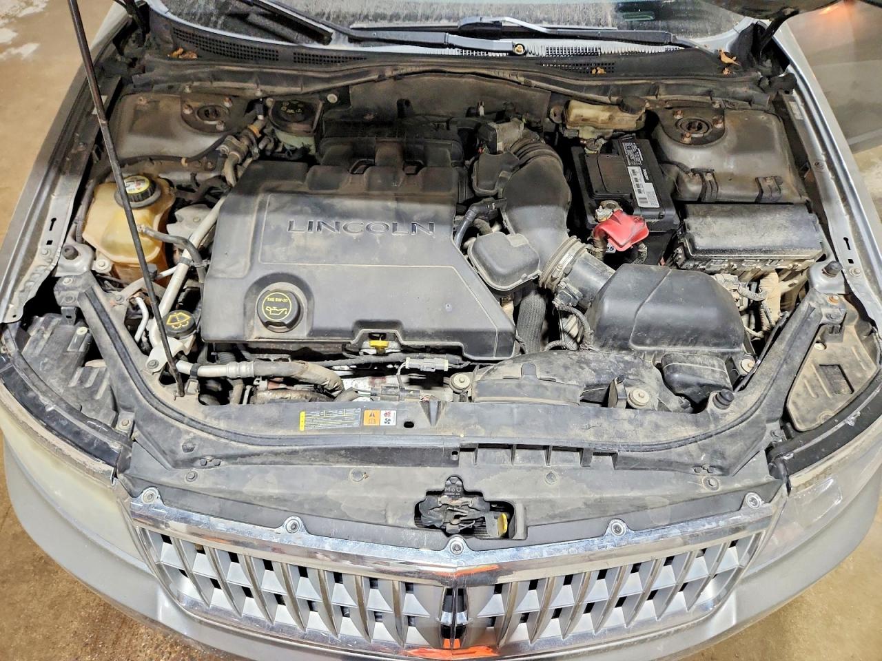 2008 Lincoln Mkz Серебряный vin: 3LNHM28T68R642084