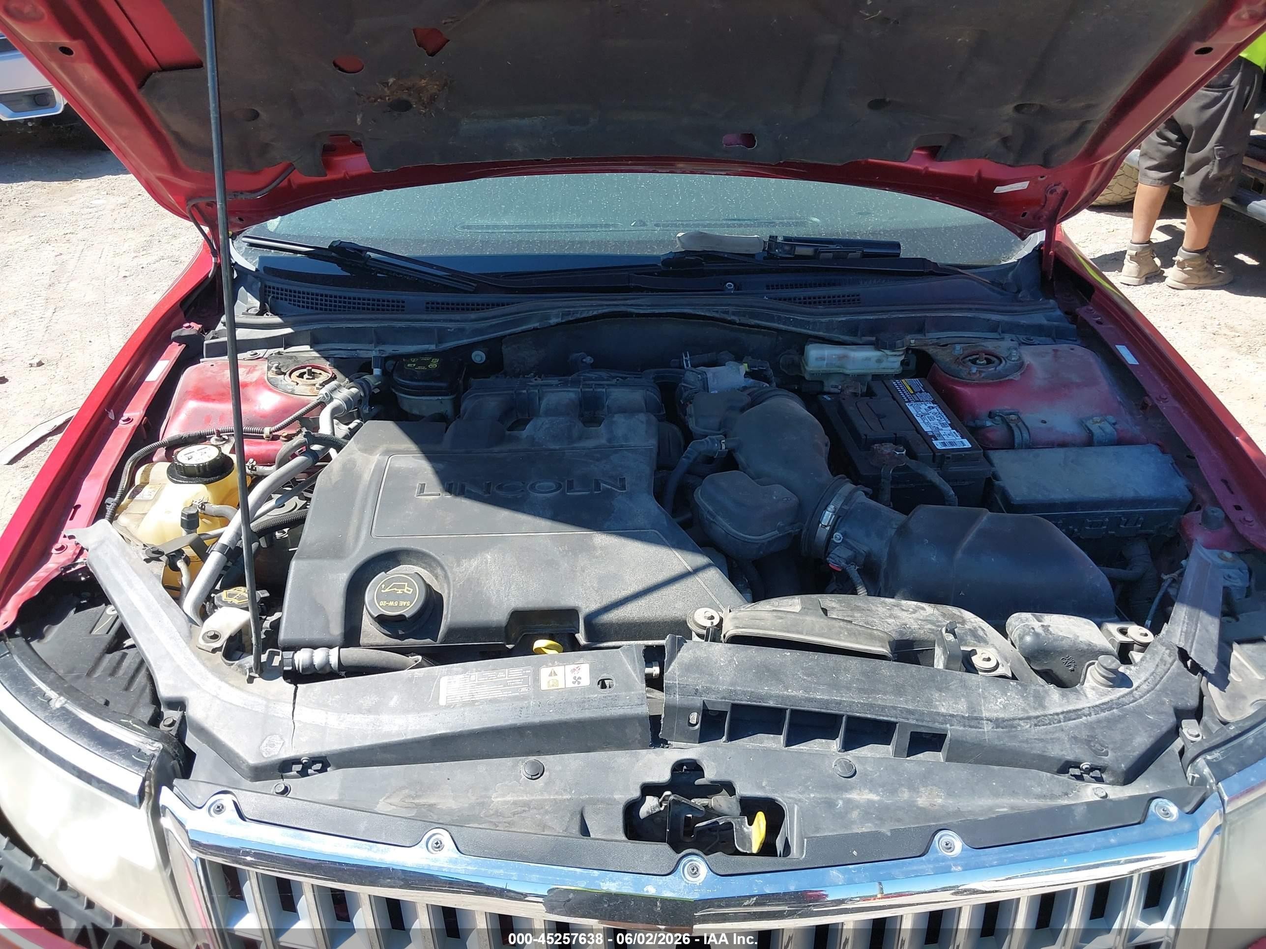 2008 Lincoln Mkz   Red vin: 3LNHM28TX8R608164