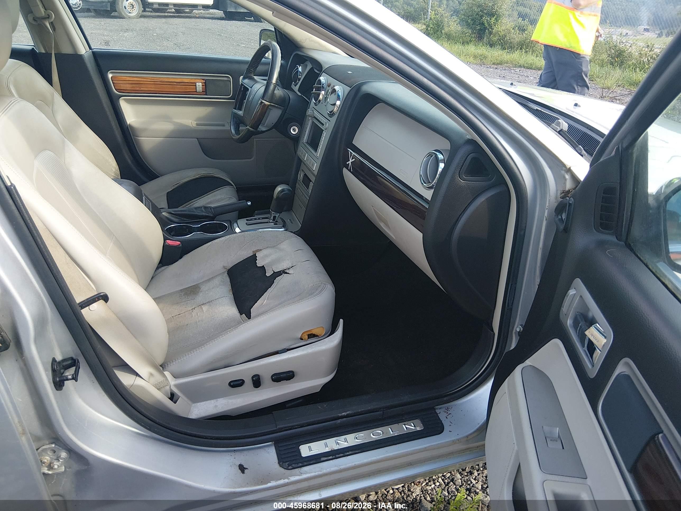 2009 Lincoln Mkz Silver vin: 3LNHM28TX9R627654