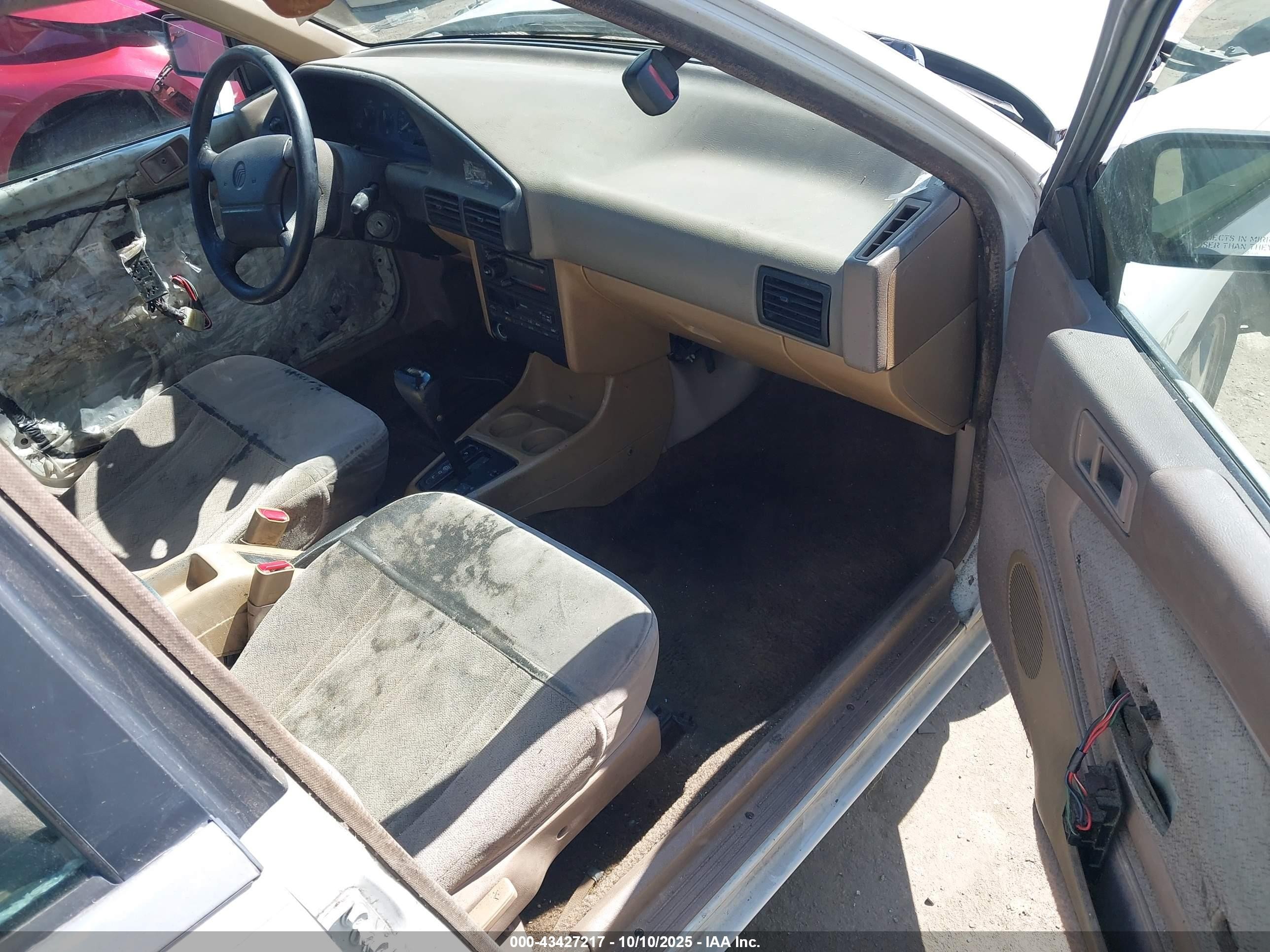 1994 Mercury Tracer Trio White vin: 3MARM10J5RR635397