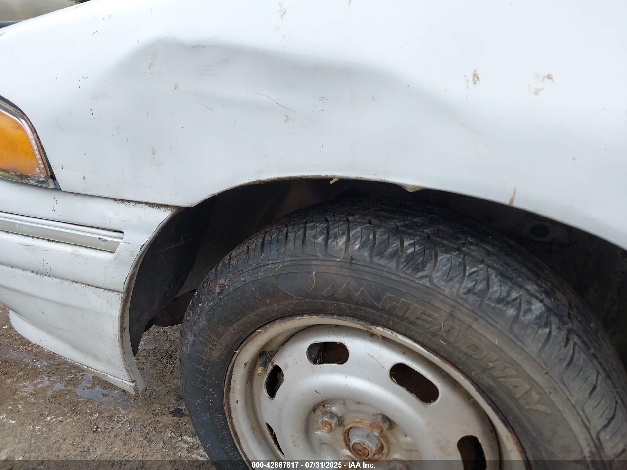 1994 Mercury Tracer Trio White vin: 3MARM10J8RR603513