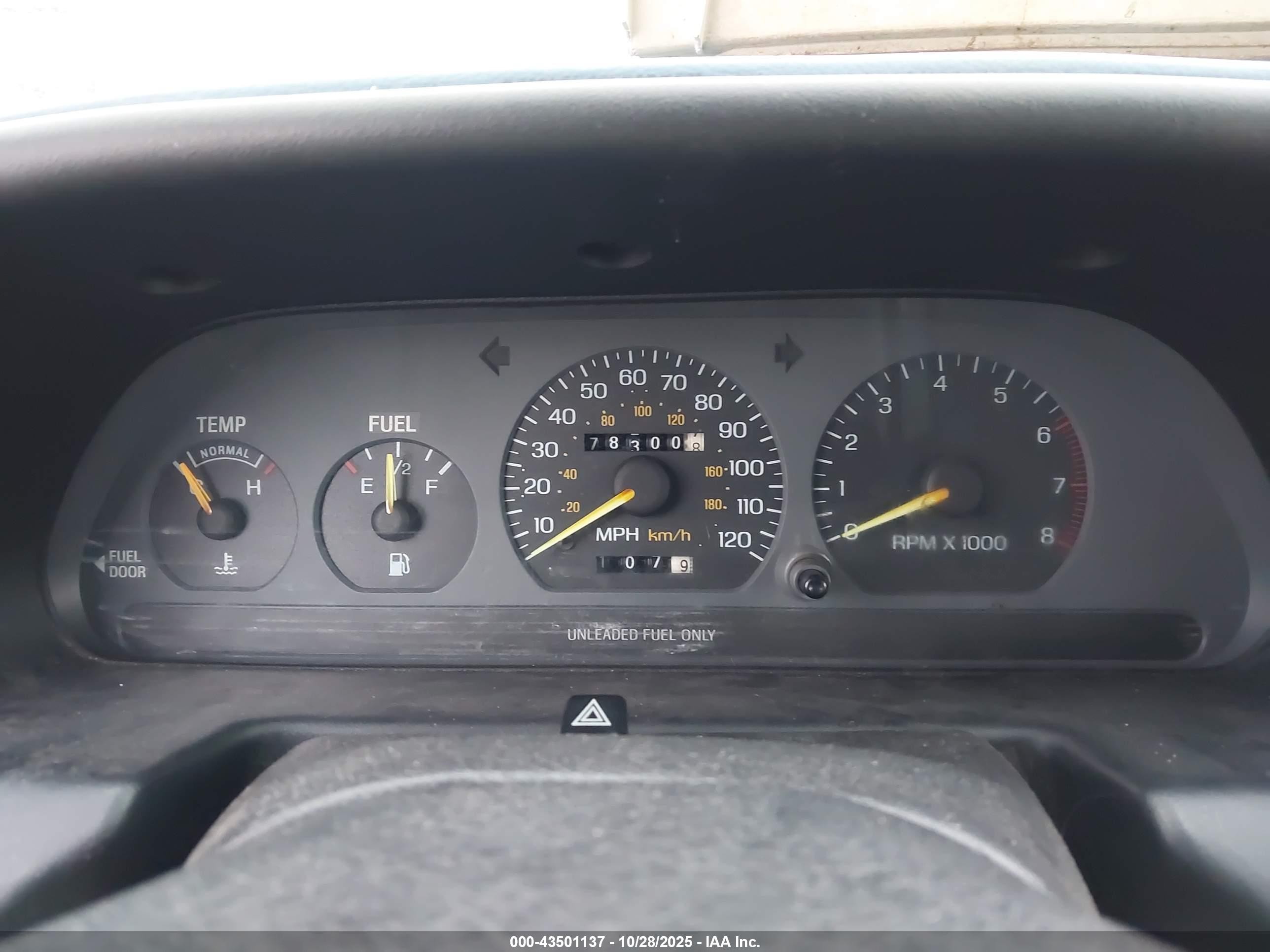 1994 Mercury Tracer Trio White vin: 3MARM15J8RR606940