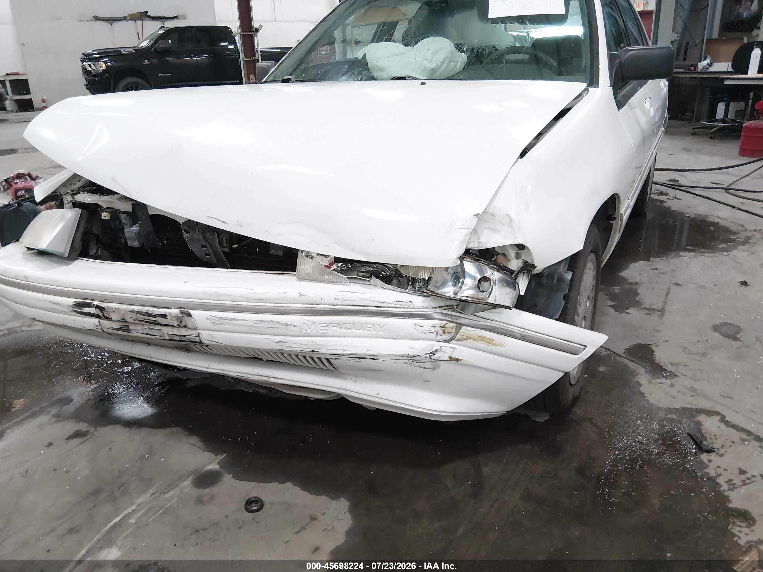 1995 Mercury Tracer Trio Белый vin: 3MASM10J5SR644298