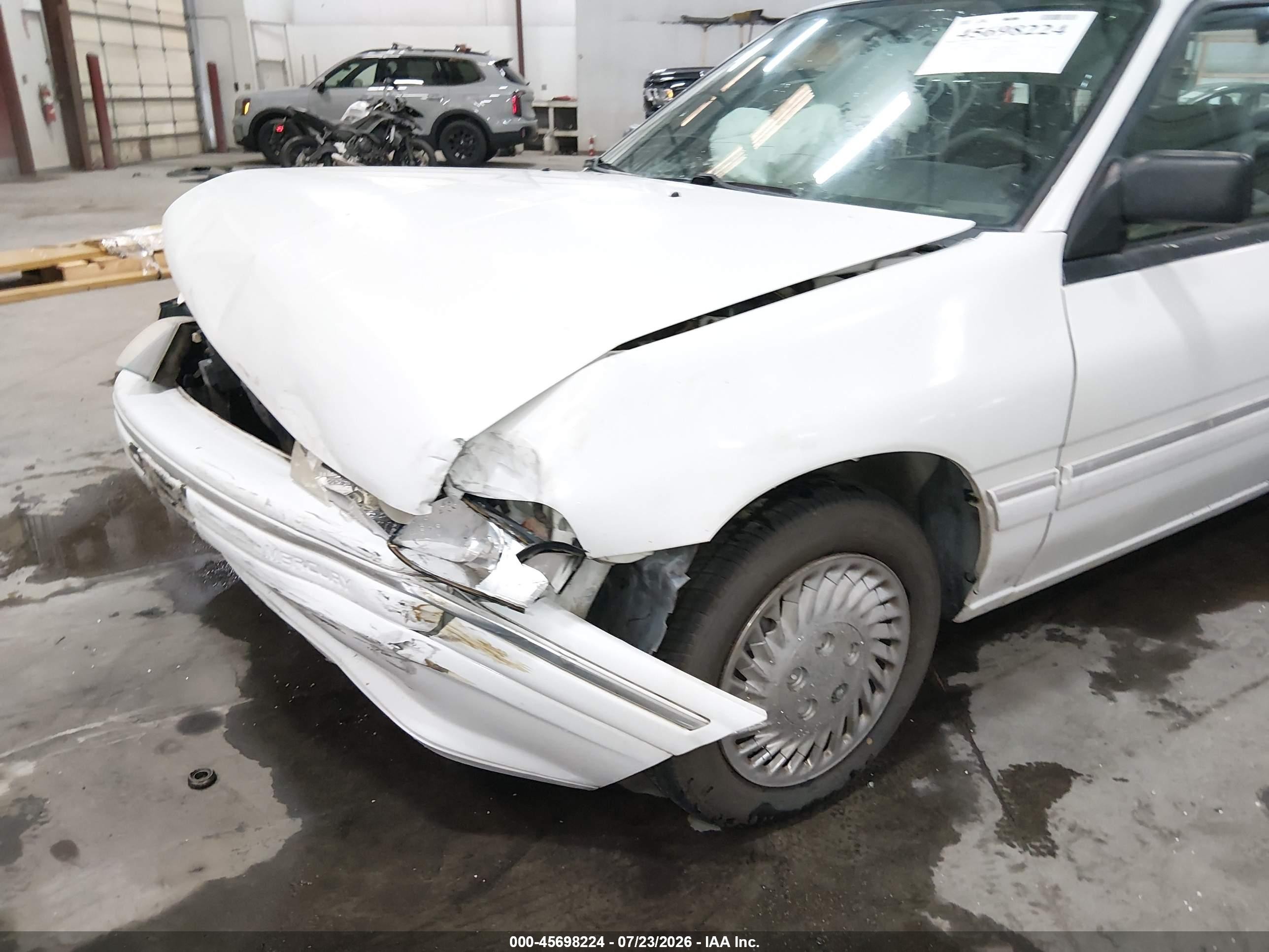 1995 Mercury Tracer Trio Белый vin: 3MASM10J5SR644298