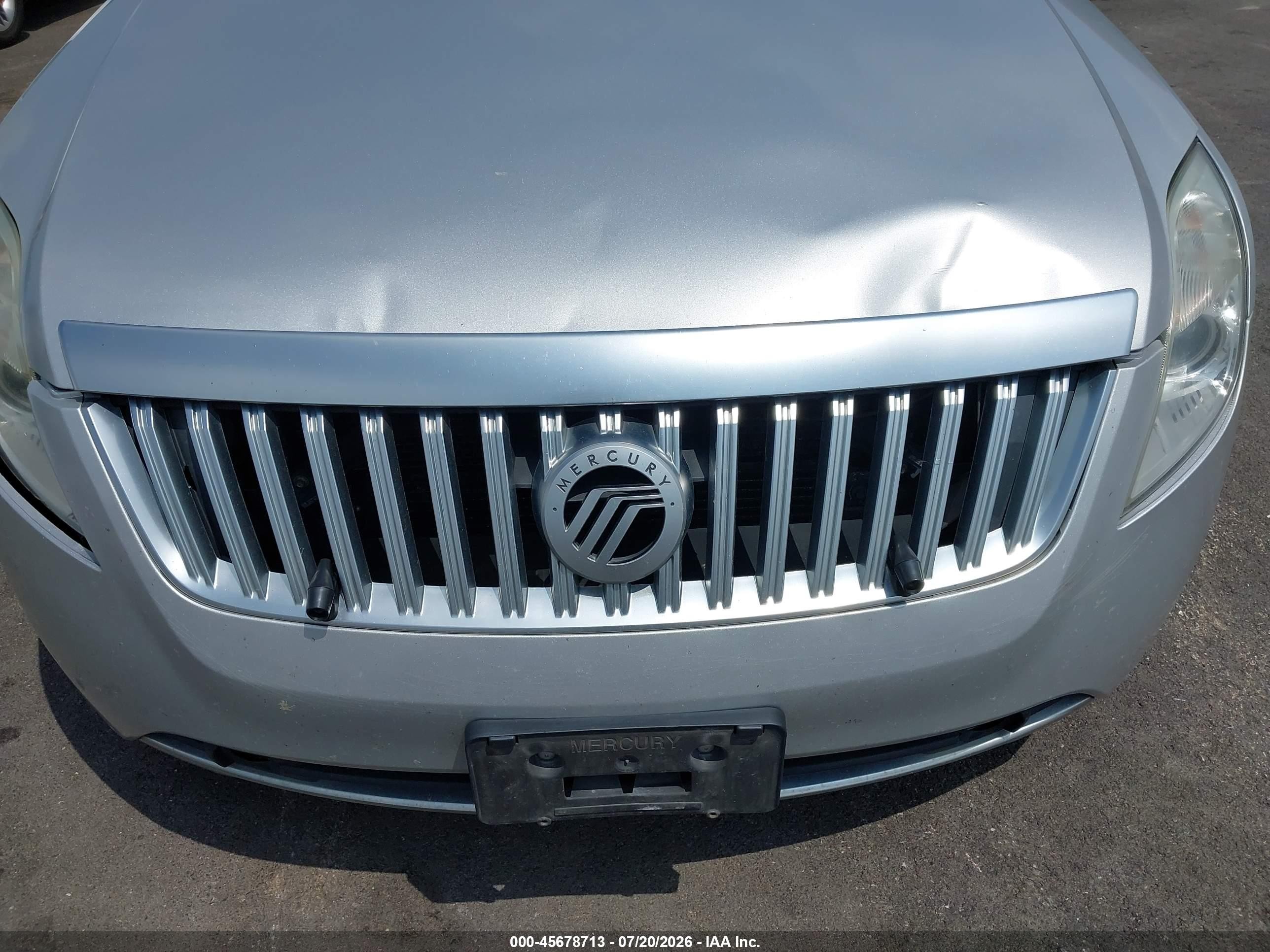 2010 Mercury Milan Hybrid   Silver vin: 3MEDM0L32AR604970