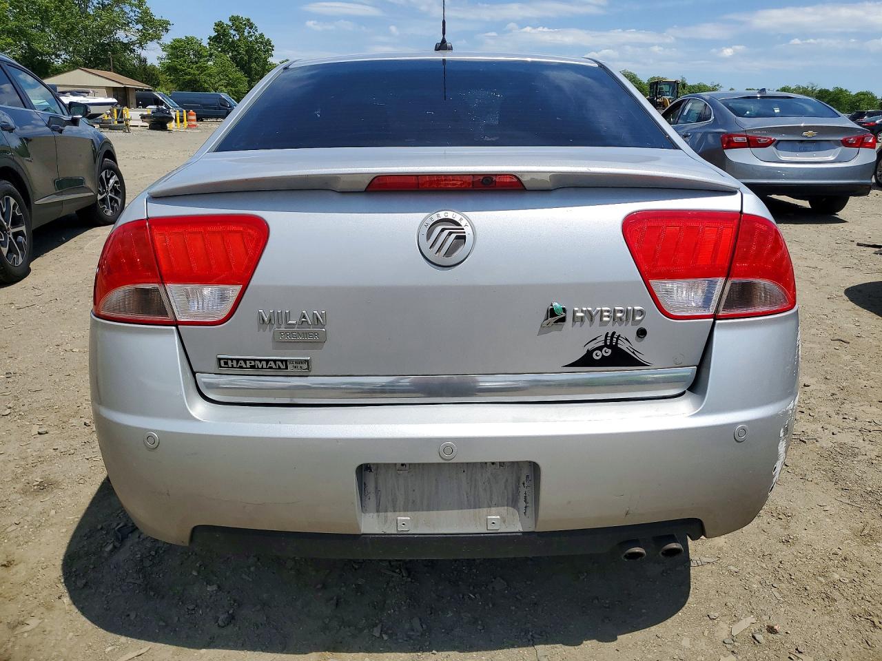 2010 Mercury Milan Hybrid Silver vin: 3MEDM0L32AR613121