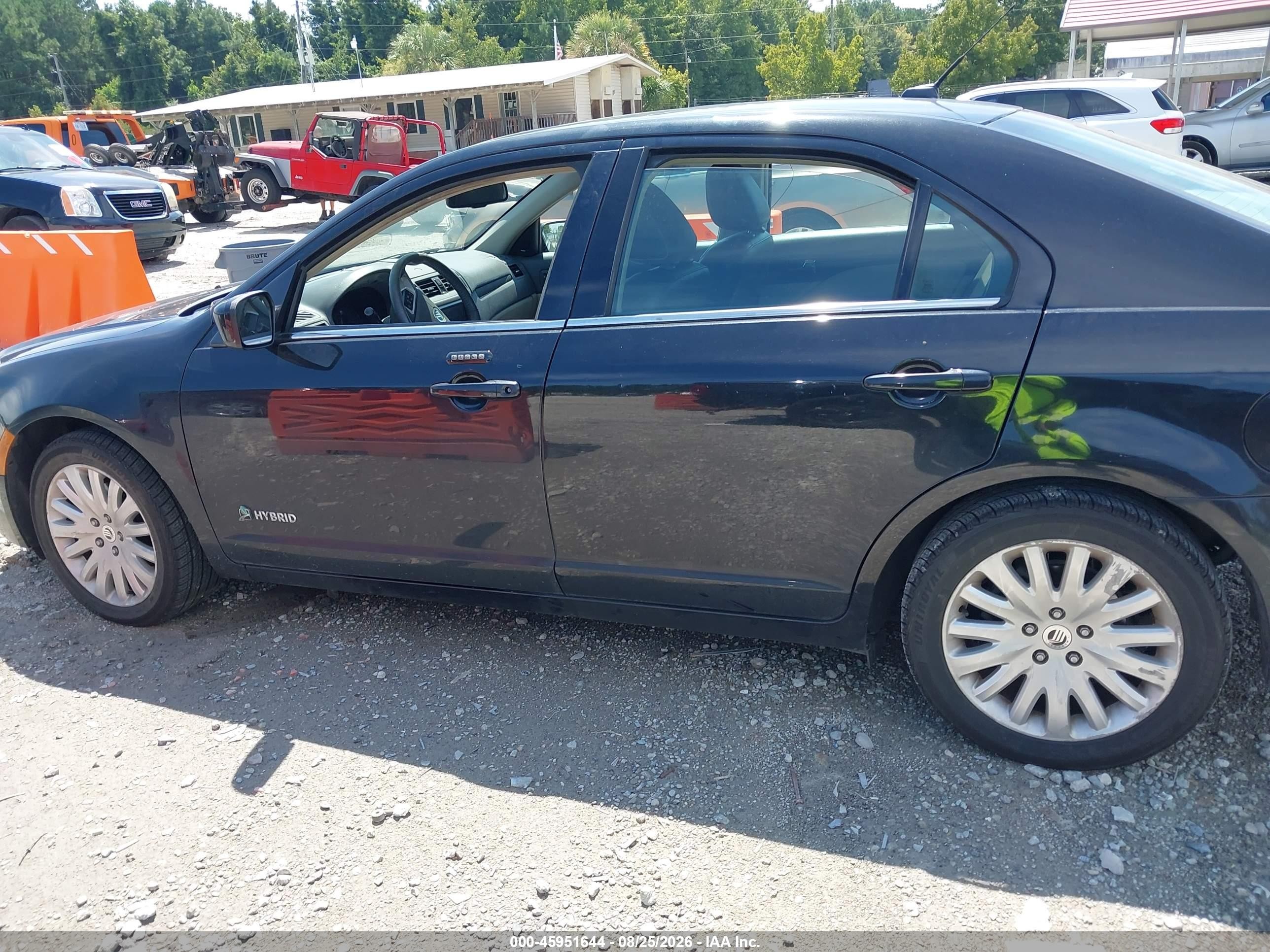 2010 Mercury Milan Hybrid Black vin: 3MEDM0L33AR628100