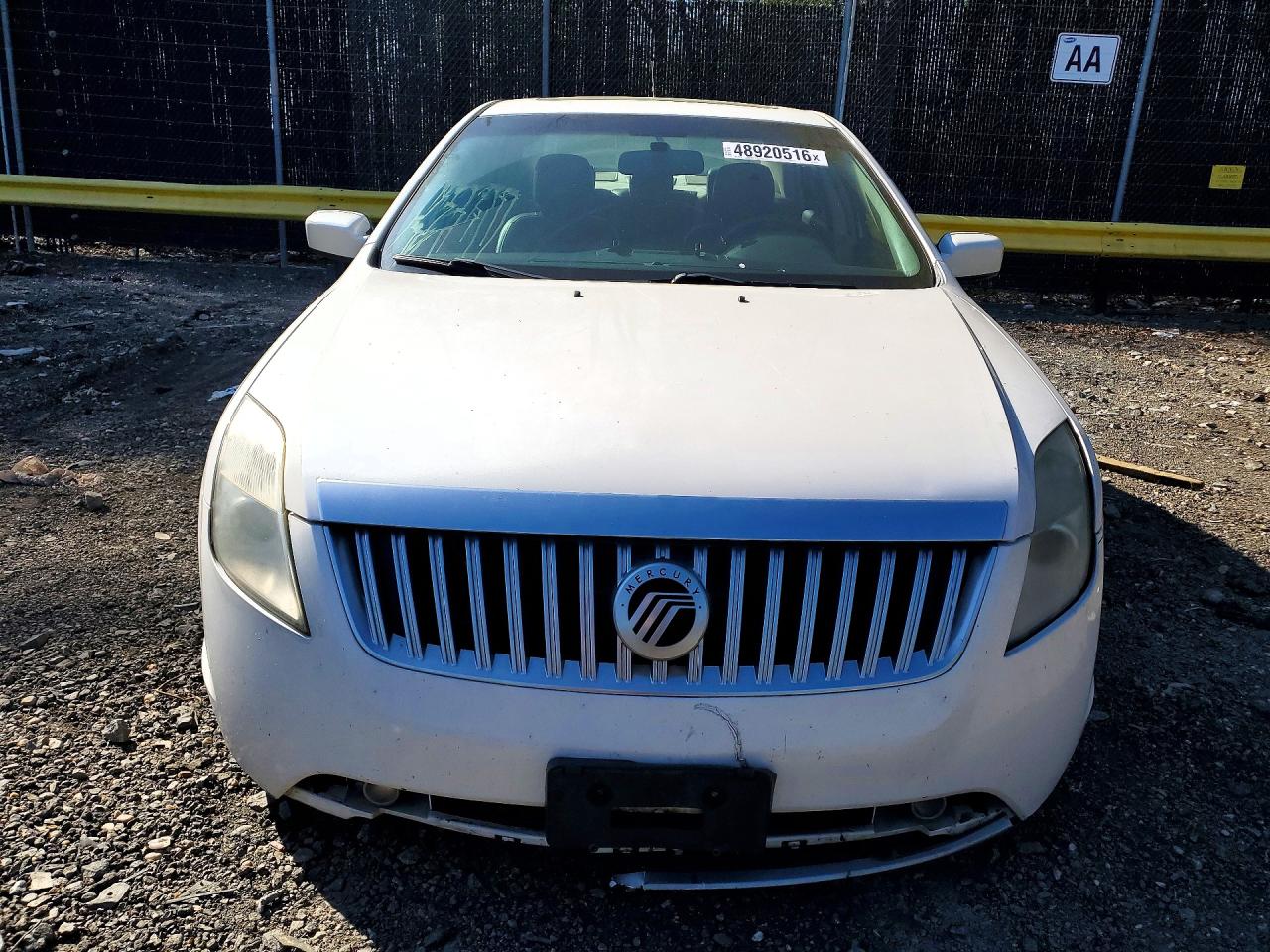 2010 Mercury Milan Hybrid White vin: 3MEDM0L39AR609891