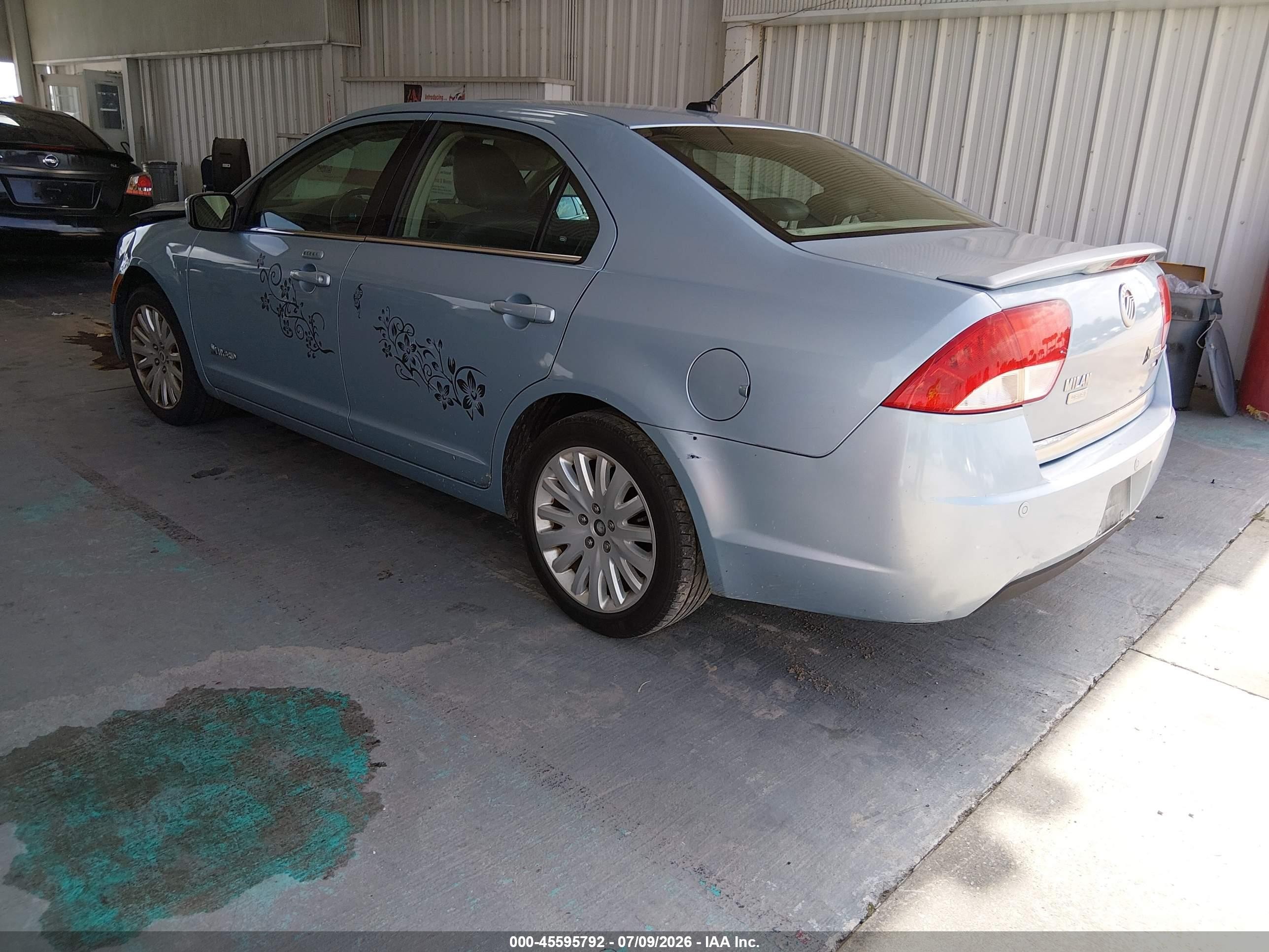 2010 Mercury Milan Hybrid   Blue vin: 3MEDM0L39AR613195