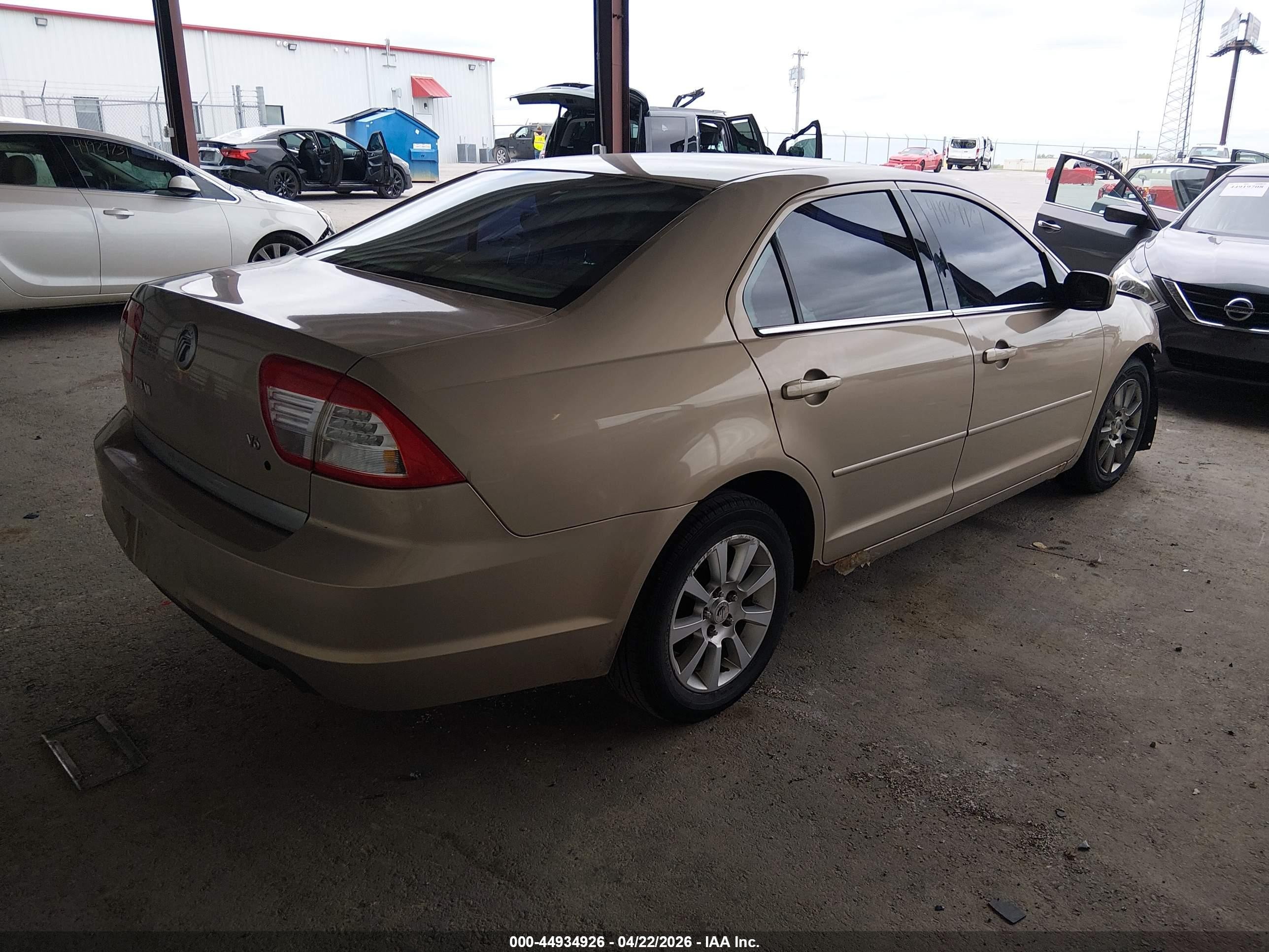 2006 Mercury Milan V6 Tan vin: 3MEFM07116R616200