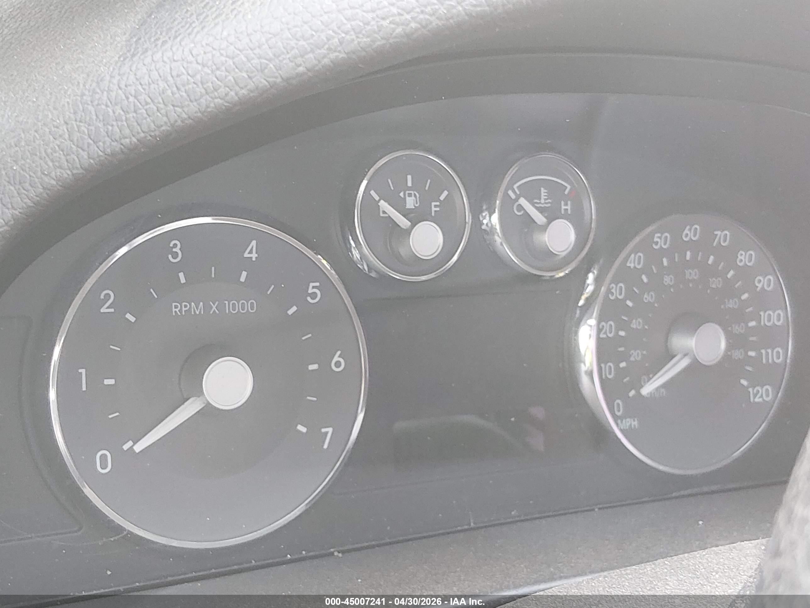2006 Mercury Milan I4 Silver vin: 3MEFM07Z56R628842