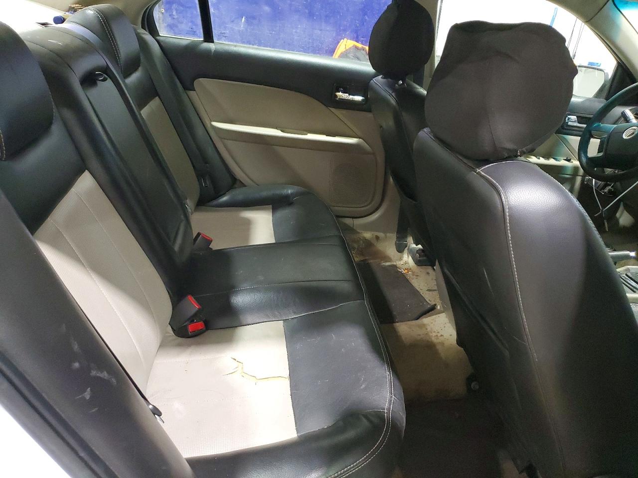 2006 Mercury Milan Premier White vin: 3MEFM08106R653916