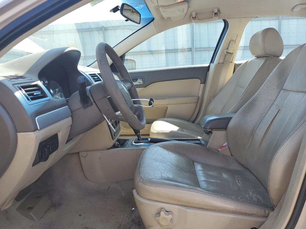 2006 Mercury Milan Tan vin: 3MEFM08126R637006