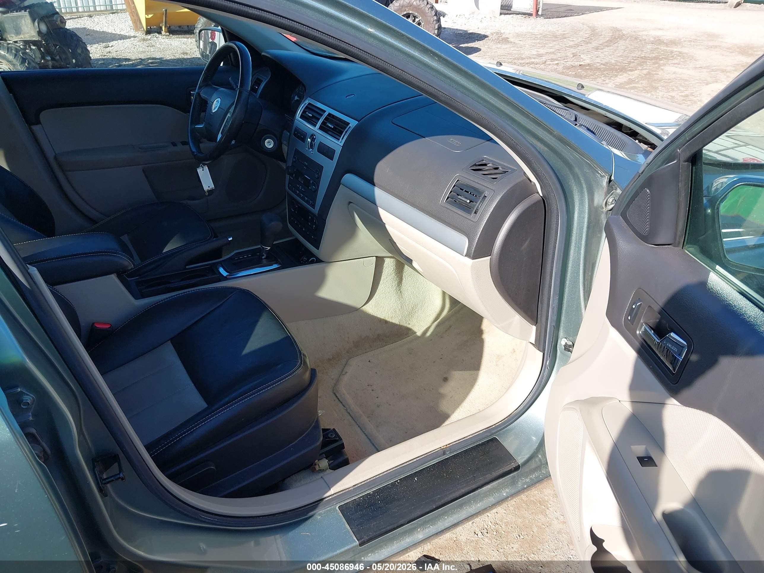 2006 Mercury Milan V6 Premier Green vin: 3MEFM08156R638473