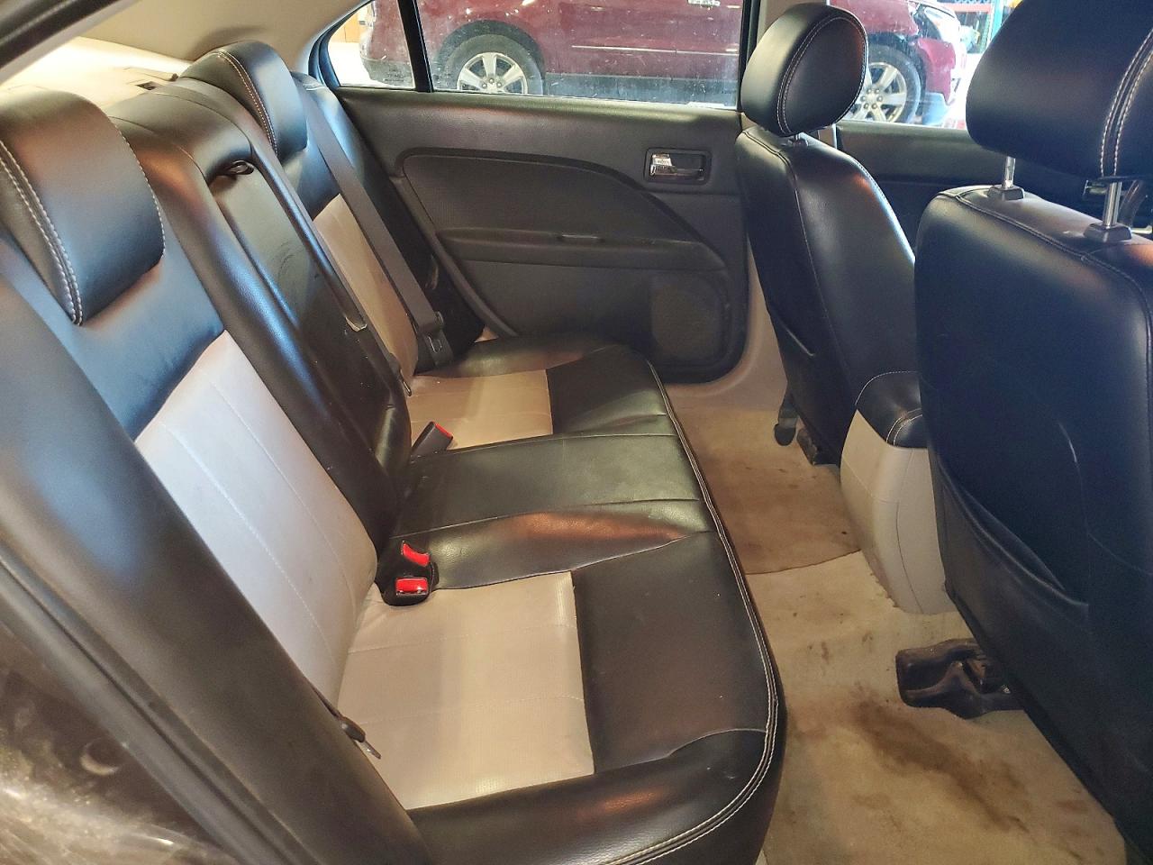 2006 Mercury Milan Premier Black vin: 3MEFM08176R638507