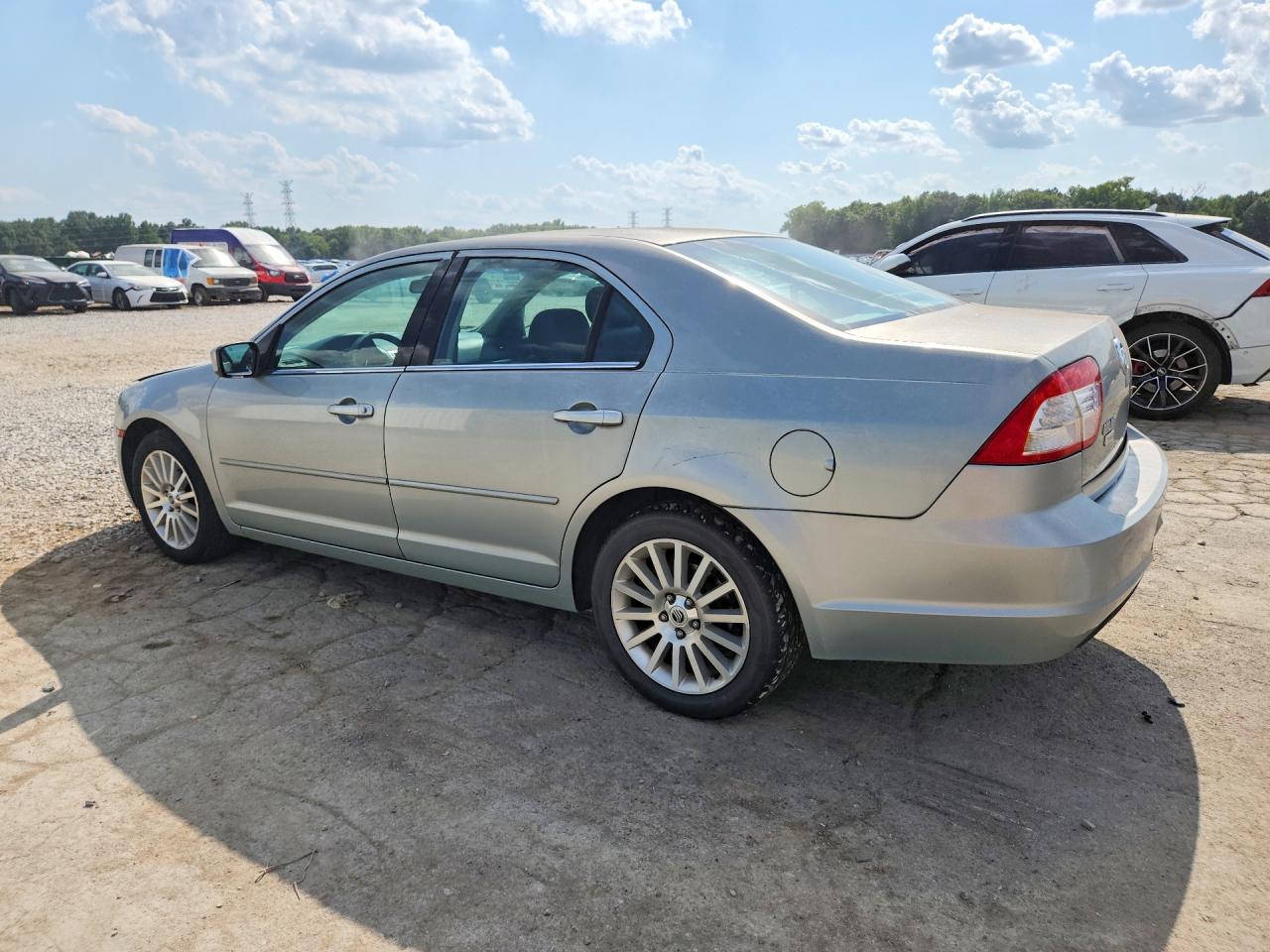 2006 Mercury Milan Premier Silver vin: 3MEFM08186R612255