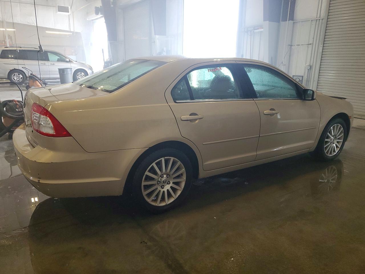 2006 Mercury Milan Premier Tan vin: 3MEFM081X6R614783