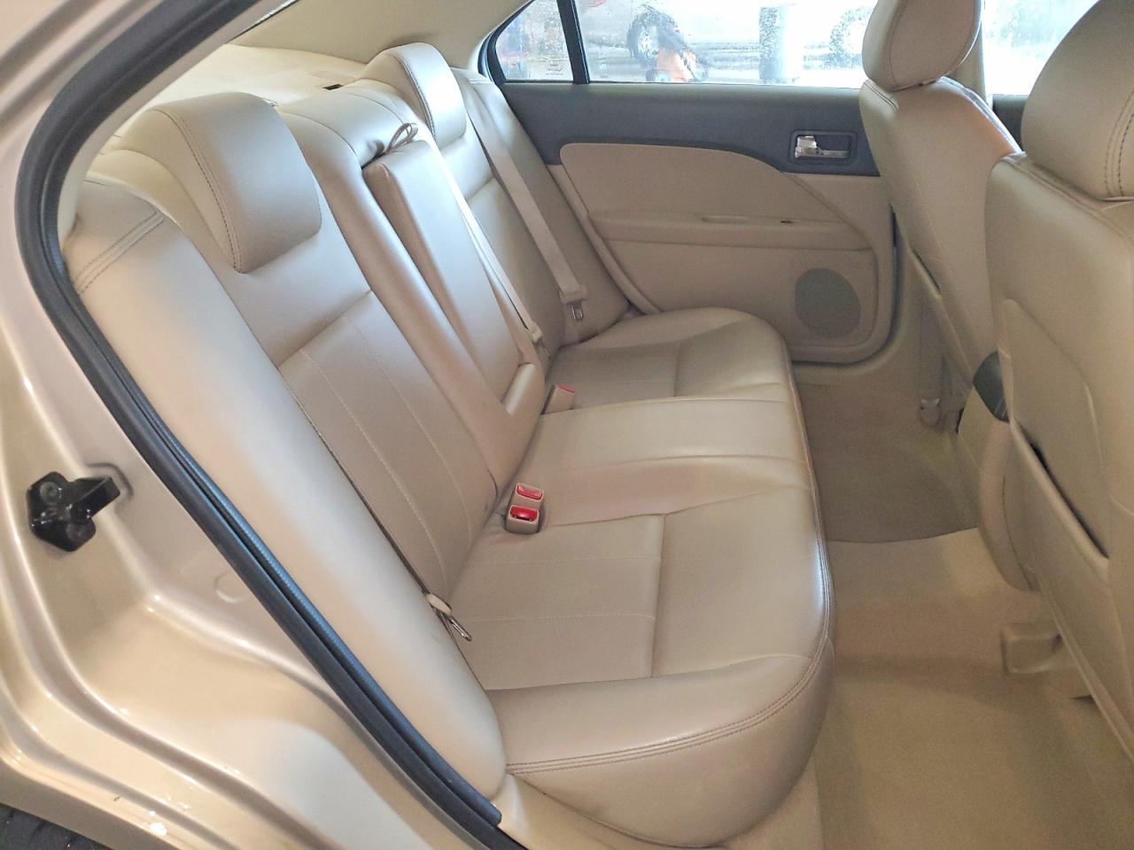 2006 Mercury Milan Premier Tan vin: 3MEFM081X6R614783