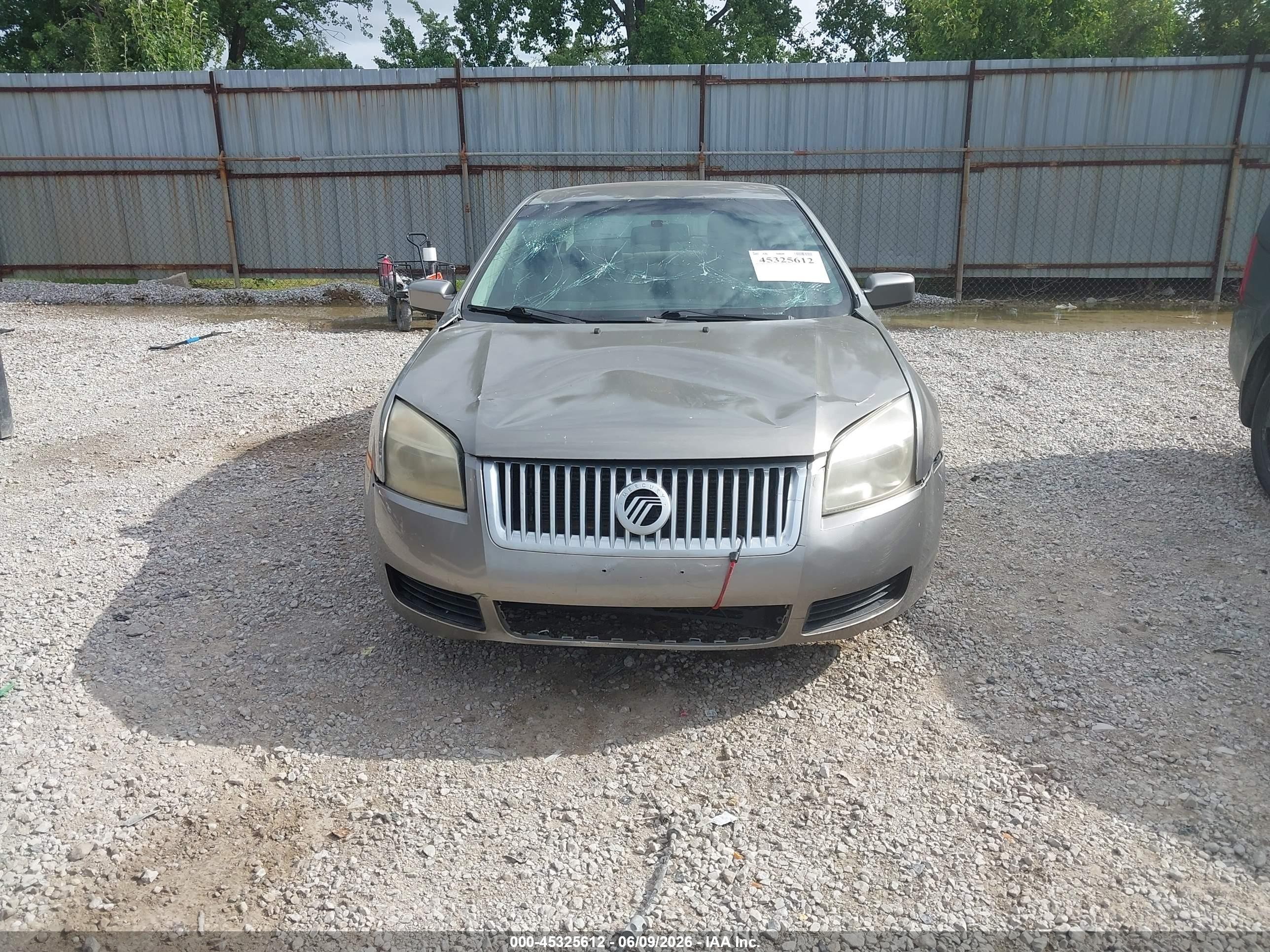 2008 Mercury Milan V6 Gray vin: 3MEHM01108R654165