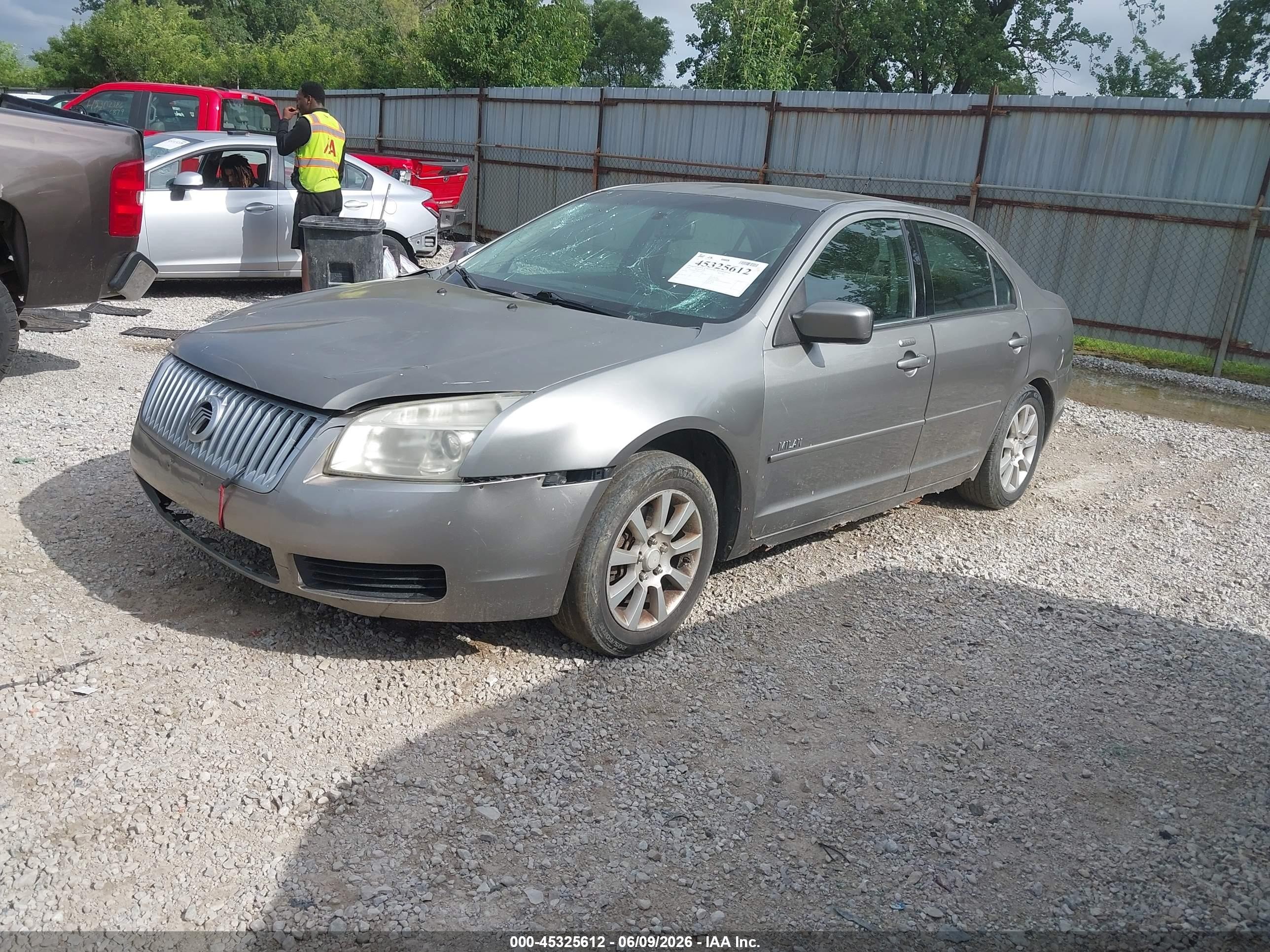 2008 Mercury Milan V6 Gray vin: 3MEHM01108R654165