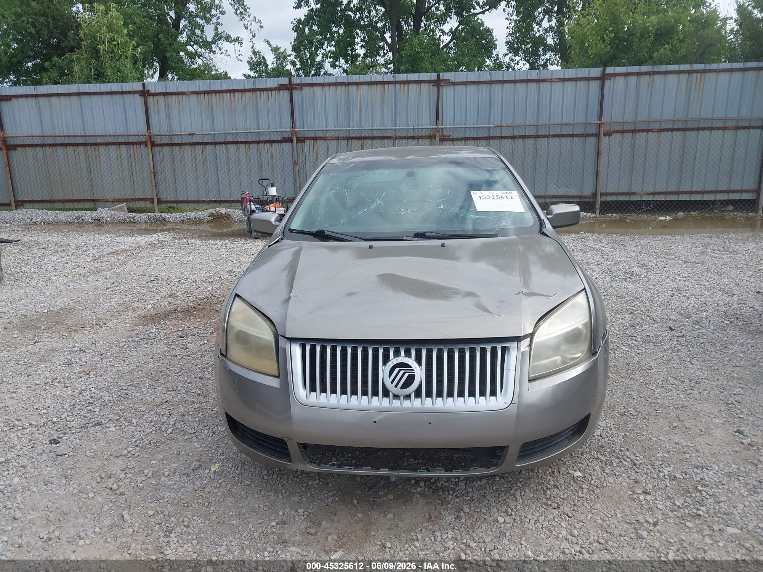 2008 Mercury Milan V6 Gray vin: 3MEHM01108R654165