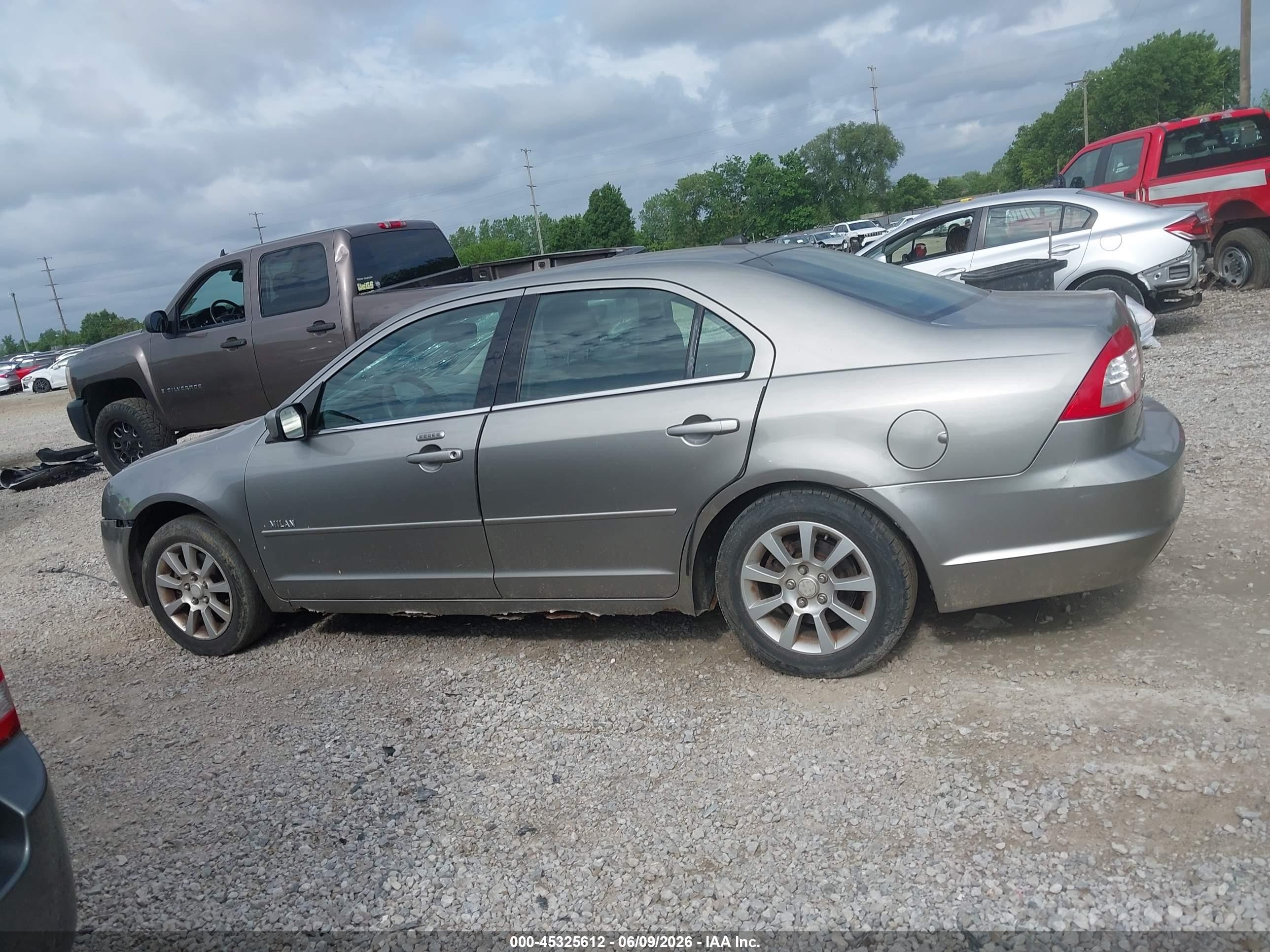2008 Mercury Milan V6 Gray vin: 3MEHM01108R654165