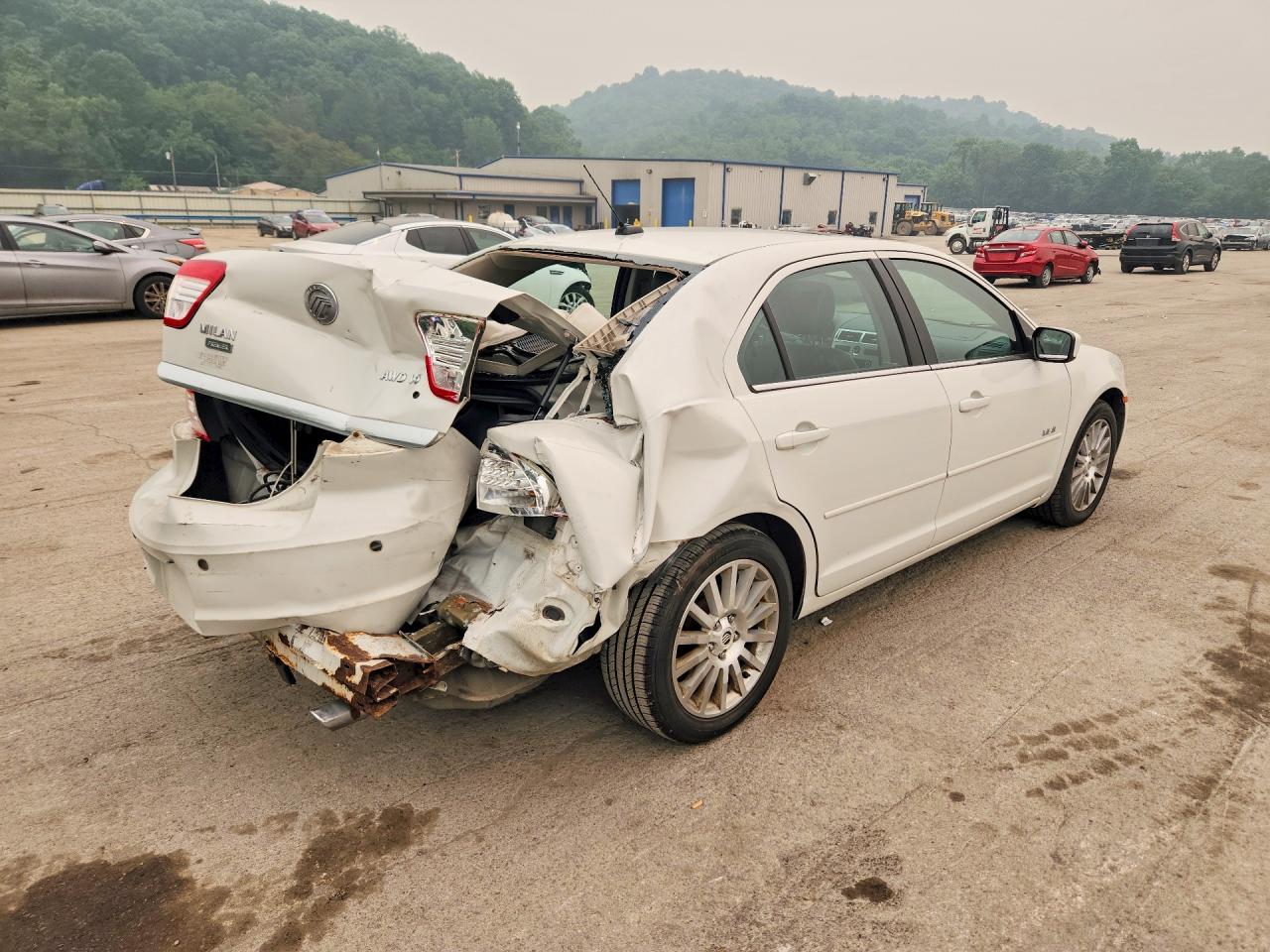 2008 Mercury Milan Premier White vin: 3MEHM02128R617231