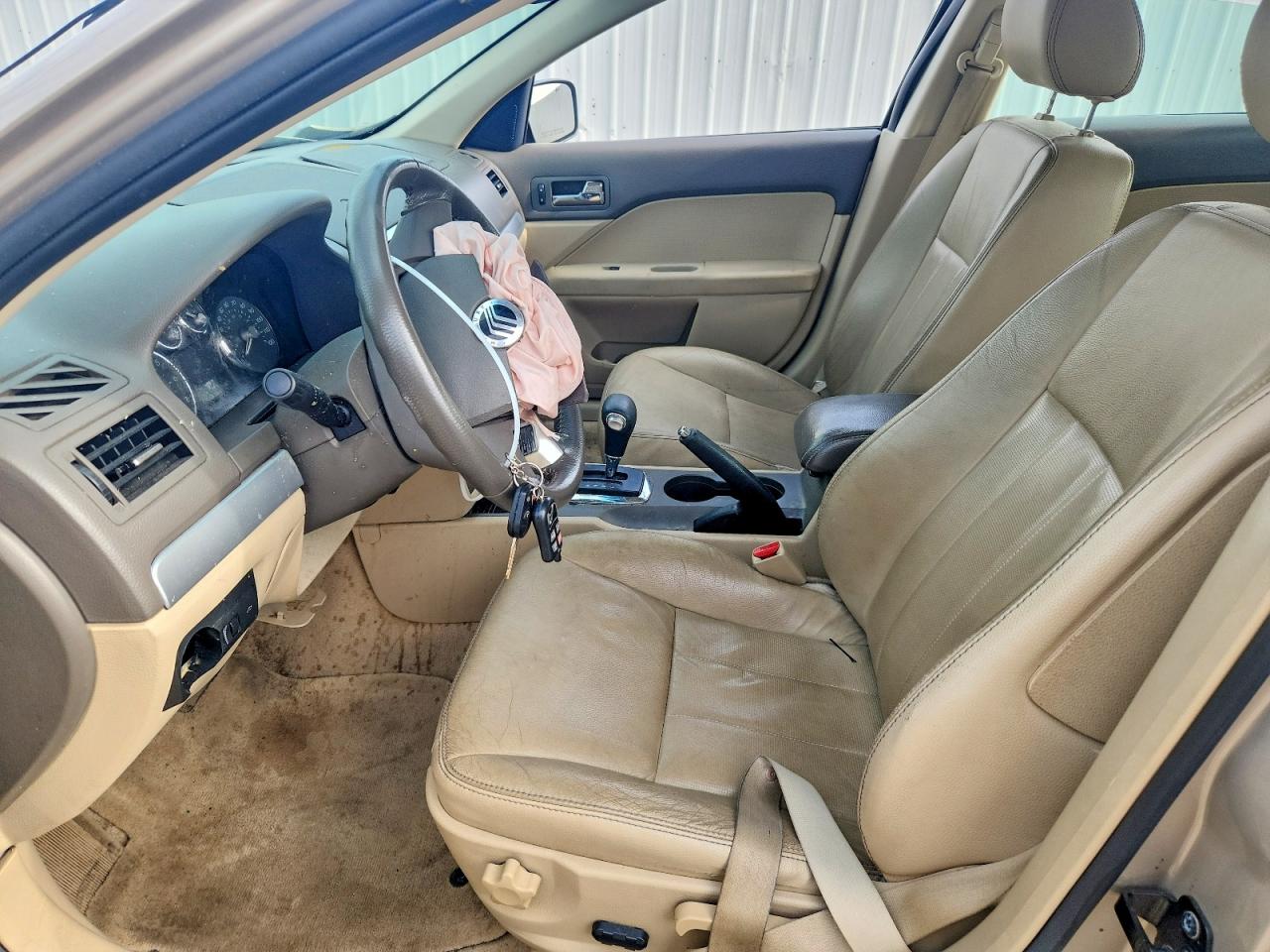 2008 Mercury Milan Premier Tan vin: 3MEHM02128R624003
