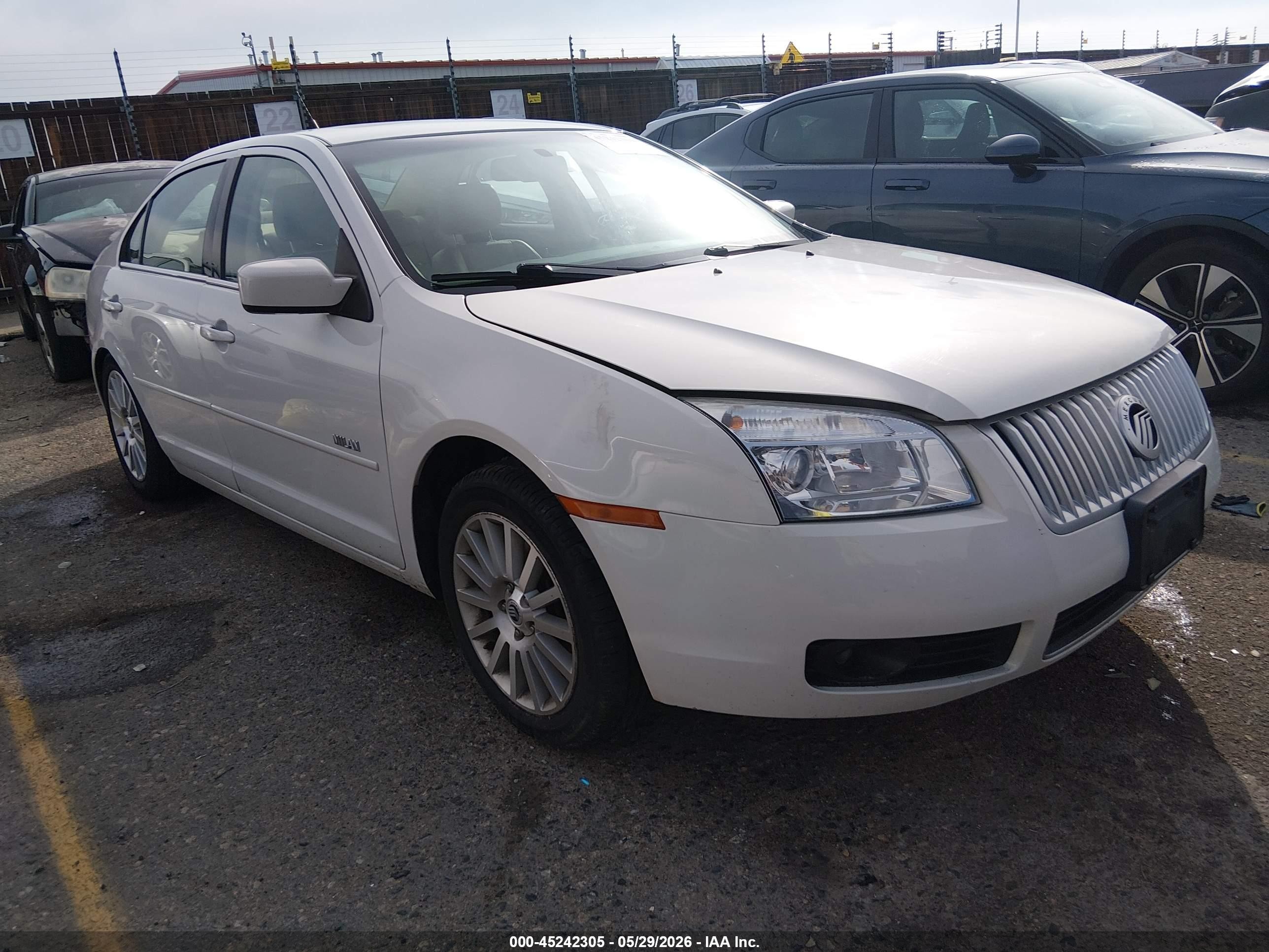 2008 Mercury Milan V6 Premier White vin: 3MEHM02168R633805