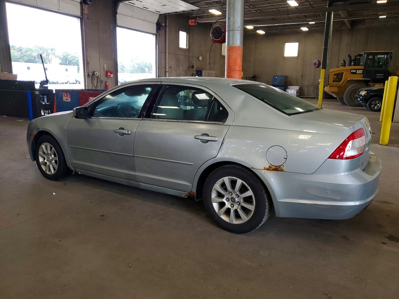 2007 Mercury Milan Silver vin: 3MEHM07157R601385