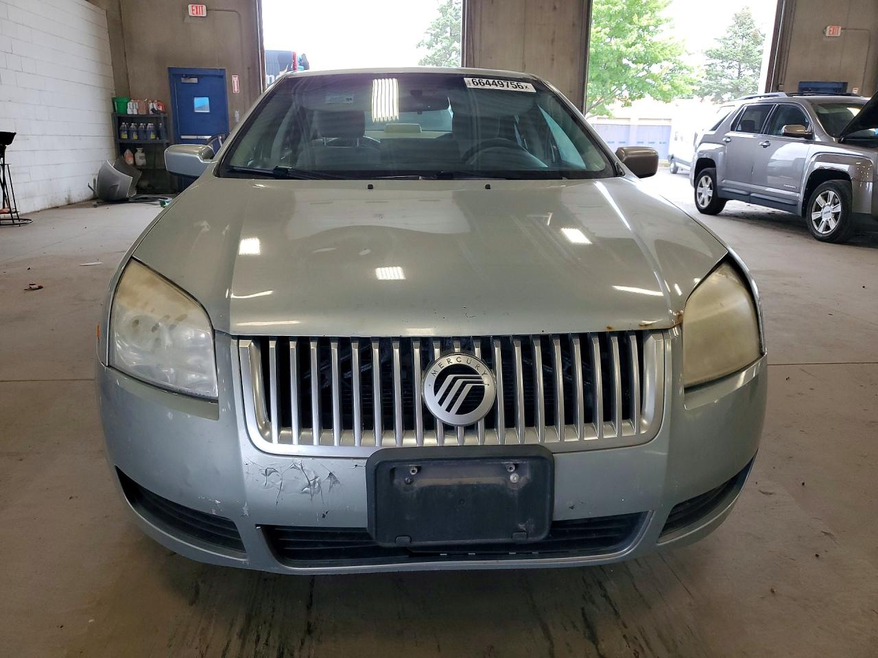 2007 Mercury Milan Silver vin: 3MEHM07157R601385