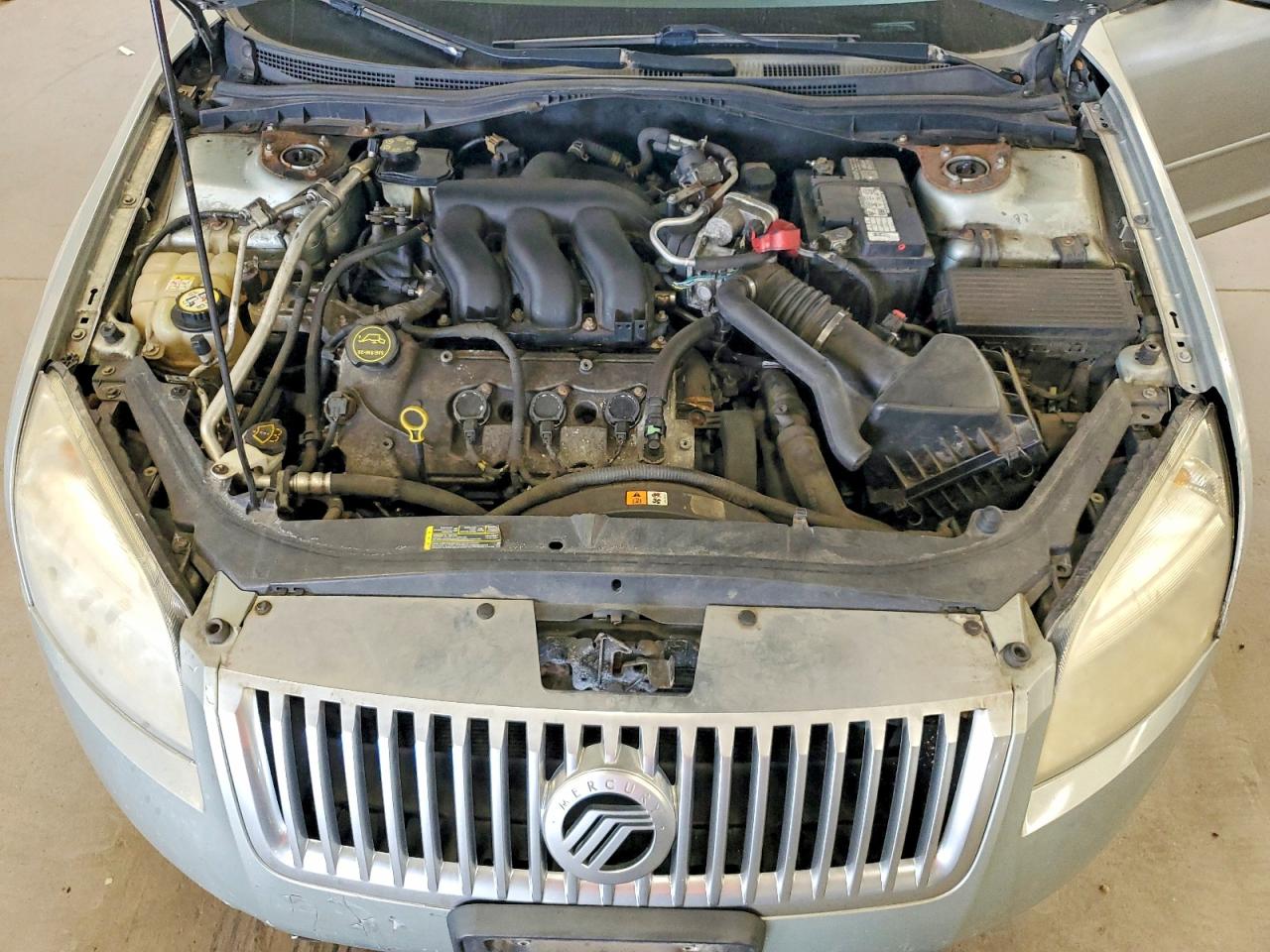 2007 Mercury Milan Silver vin: 3MEHM07157R601385