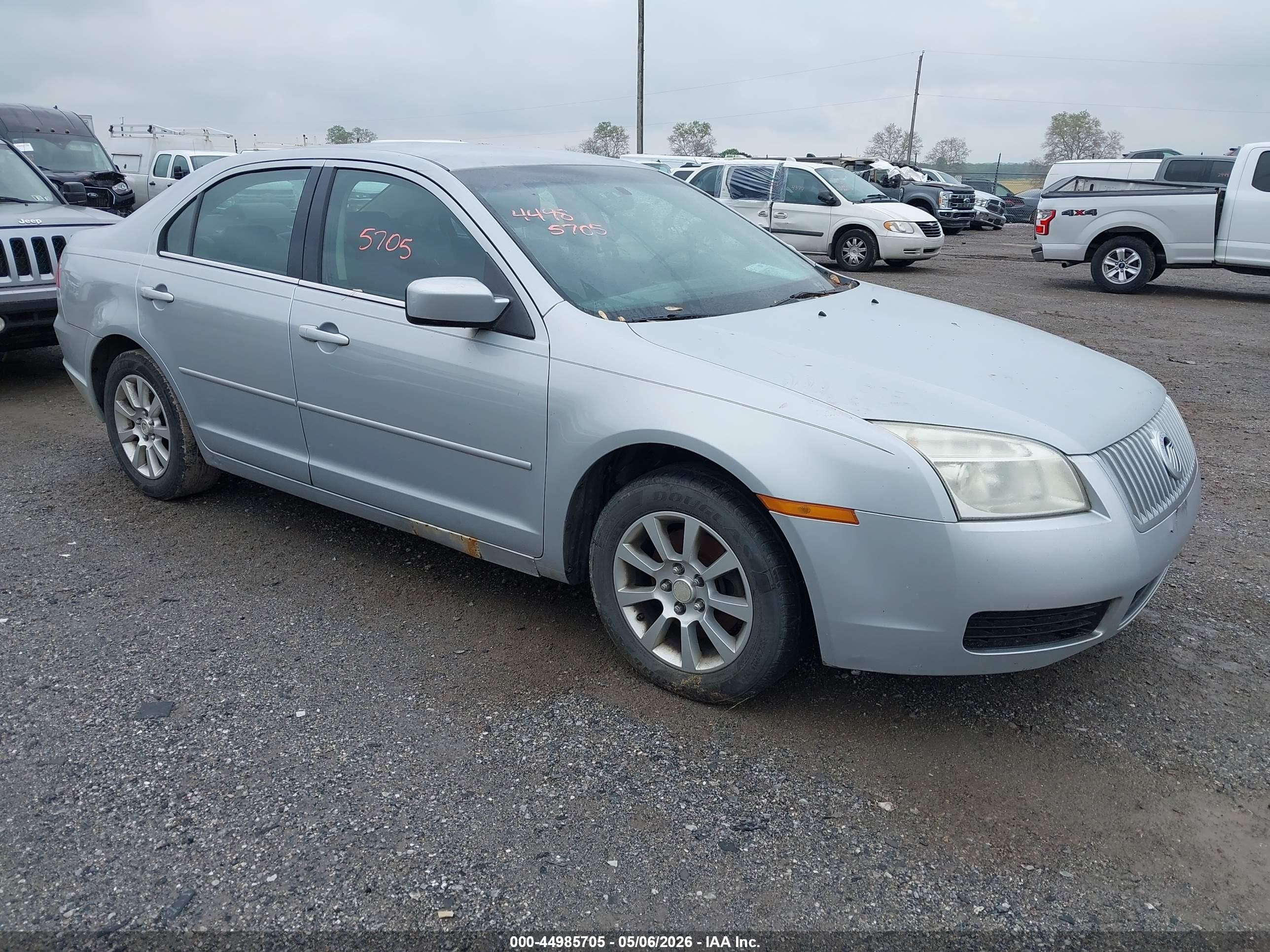 2006 Mercury Milan V6 Silver vin: 3MEHM07196R660695
