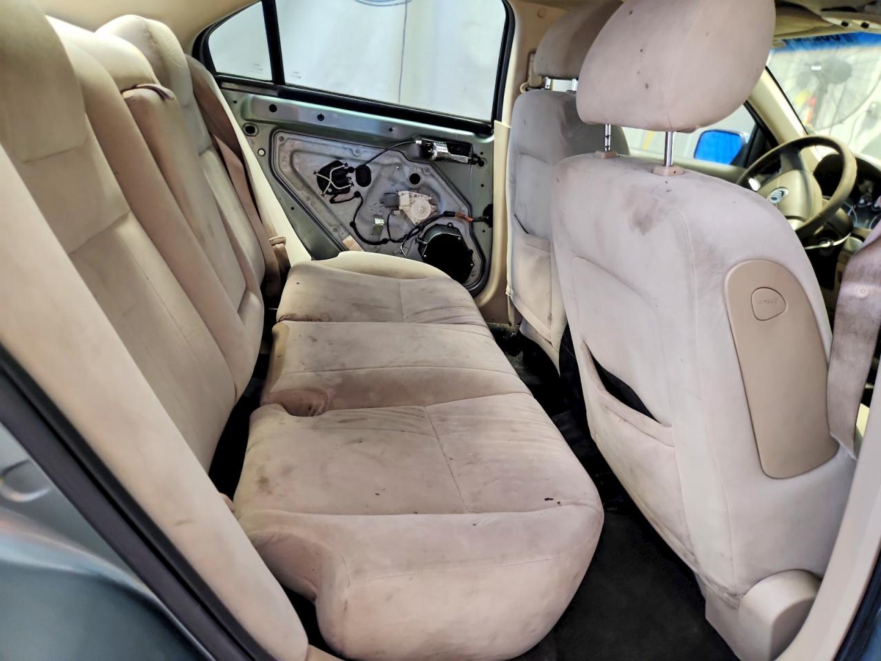 2006 Mercury Milan Turquoise vin: 3MEHM071X6R616575