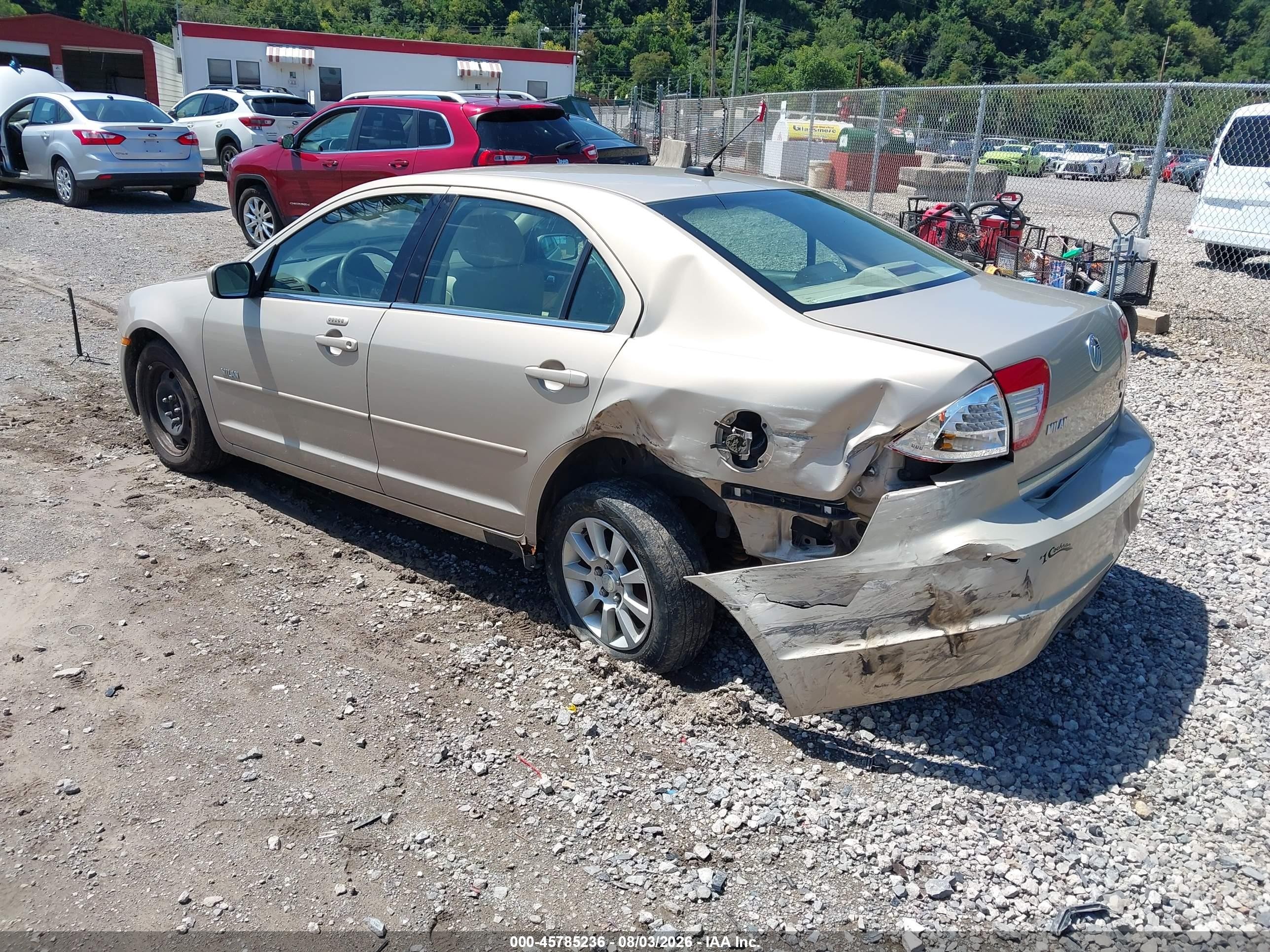 2008 Mercury Milan V6 Gold vin: 3MEHM071X8R610732