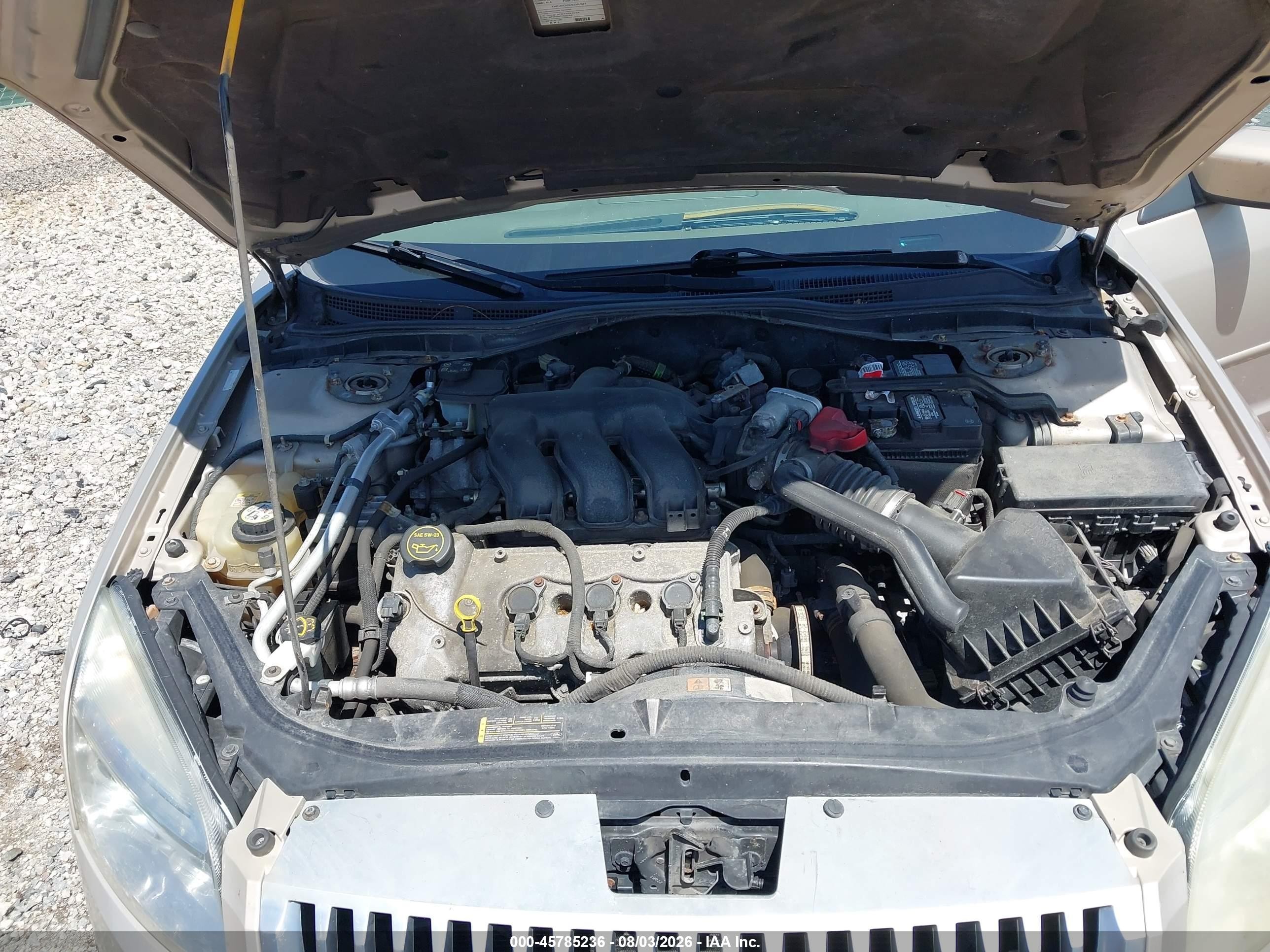 2008 Mercury Milan V6 Gold vin: 3MEHM071X8R610732