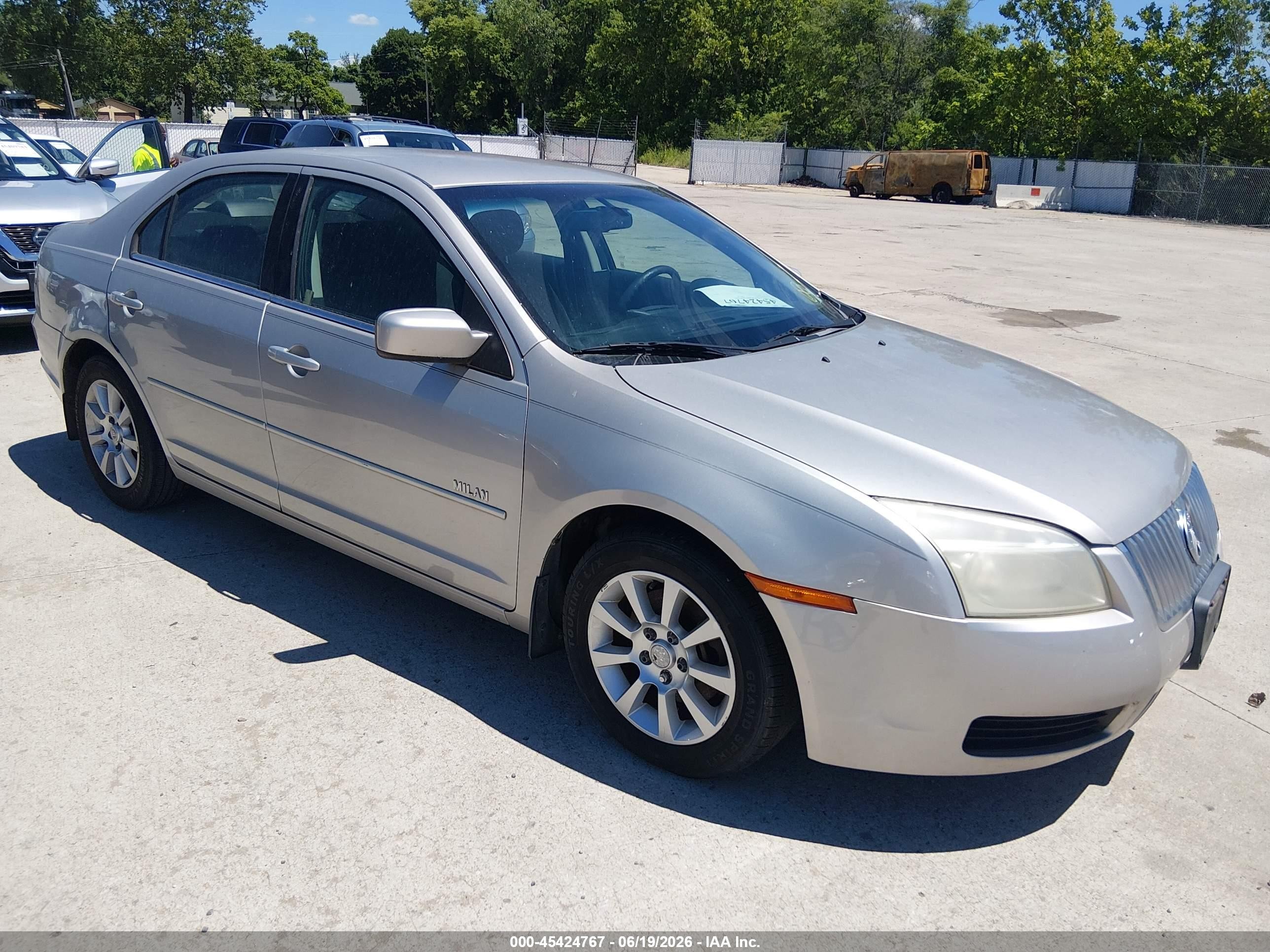 2008 Mercury Milan I4 Gray vin: 3MEHM07Z58R663800