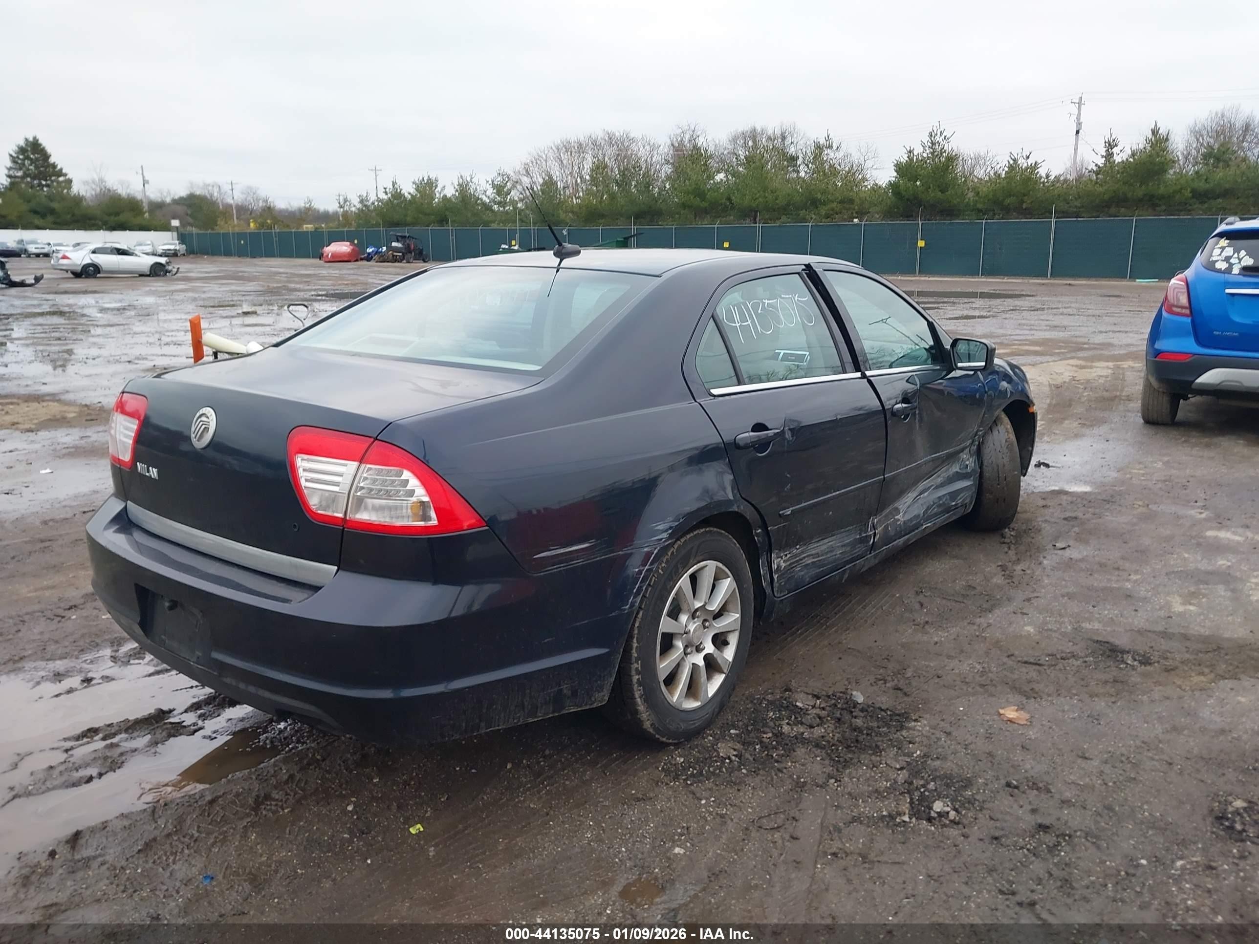 2009 Mercury Milan I4 Dark Blue vin: 3MEHM07Z59R630796