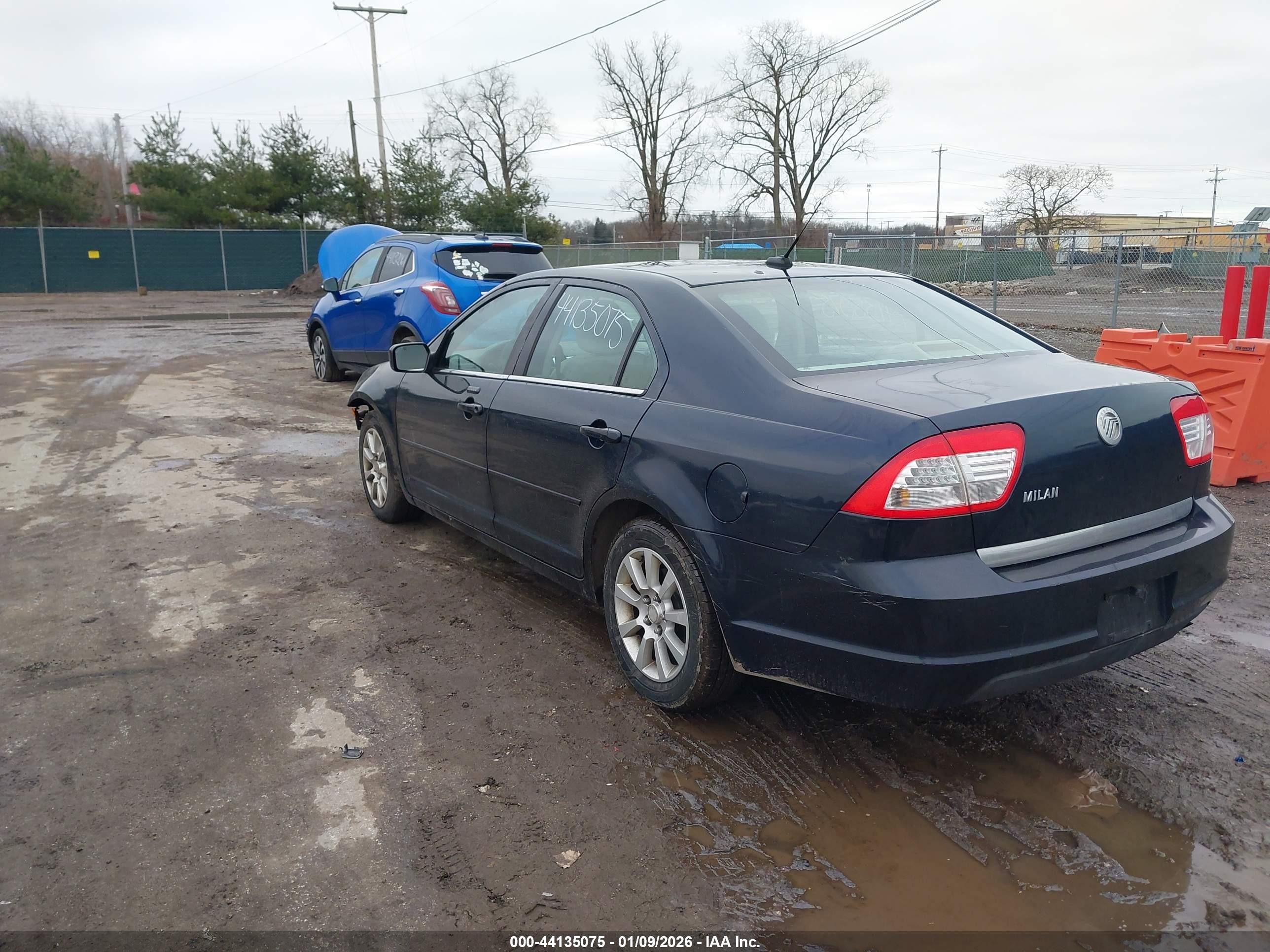 2009 Mercury Milan I4 Dark Blue vin: 3MEHM07Z59R630796