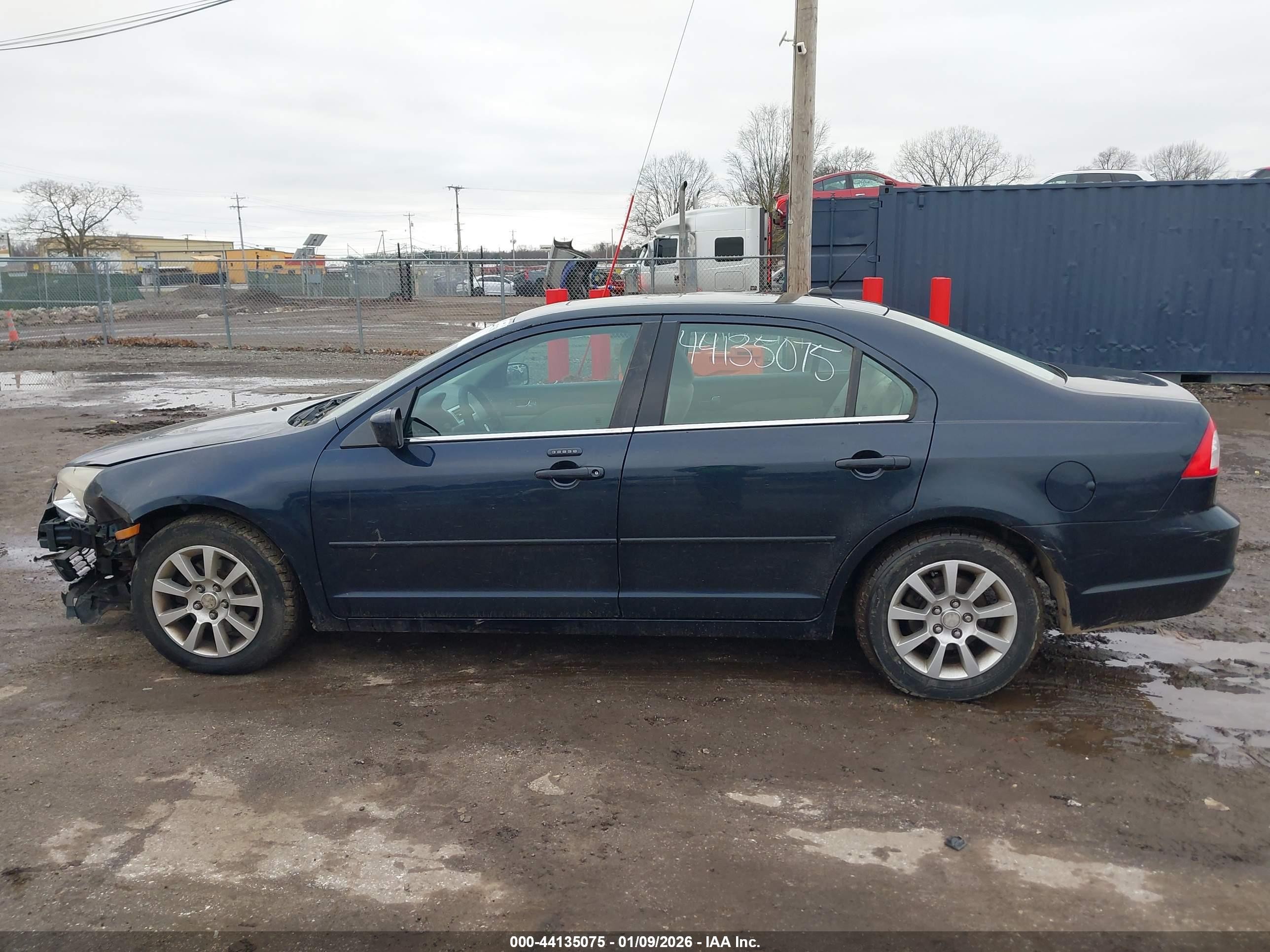 2009 Mercury Milan I4 Dark Blue vin: 3MEHM07Z59R630796
