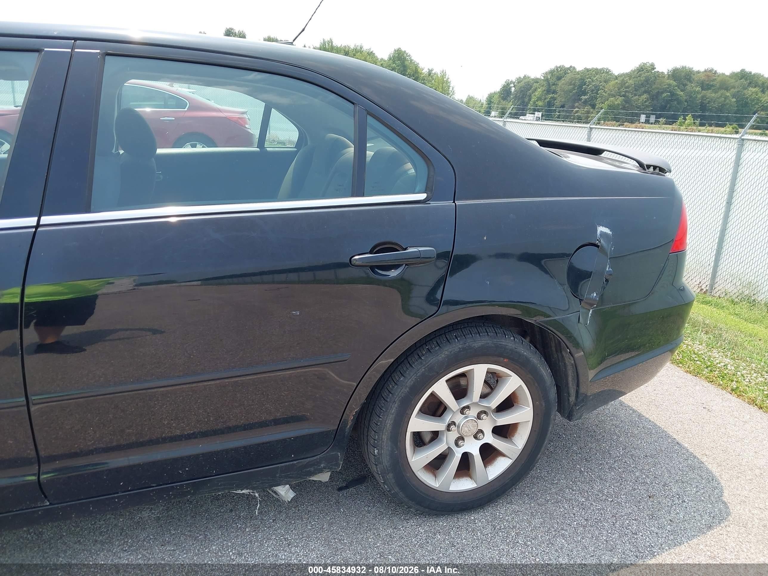 2008 Mercury Milan I4 Black vin: 3MEHM07Z78R626327