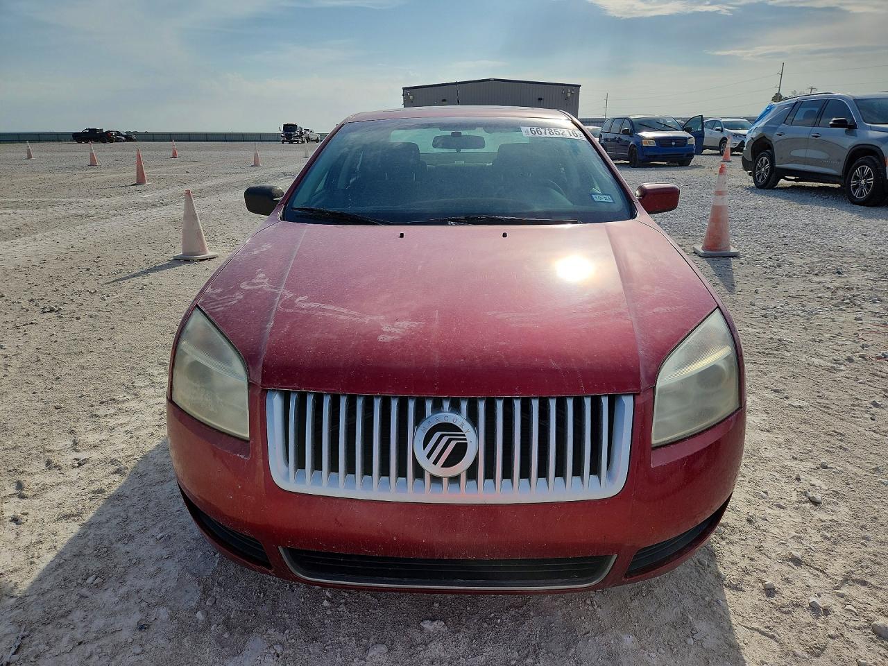 2008 Mercury Milan Maroon vin: 3MEHM07Z88R619662