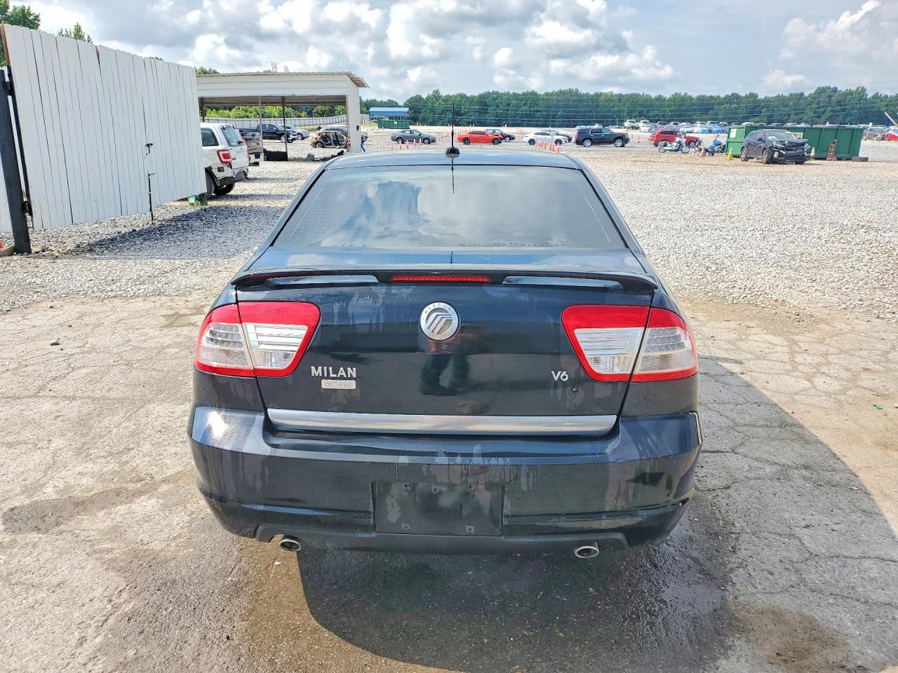2008 Mercury Milan Premier Black vin: 3MEHM08108R617042